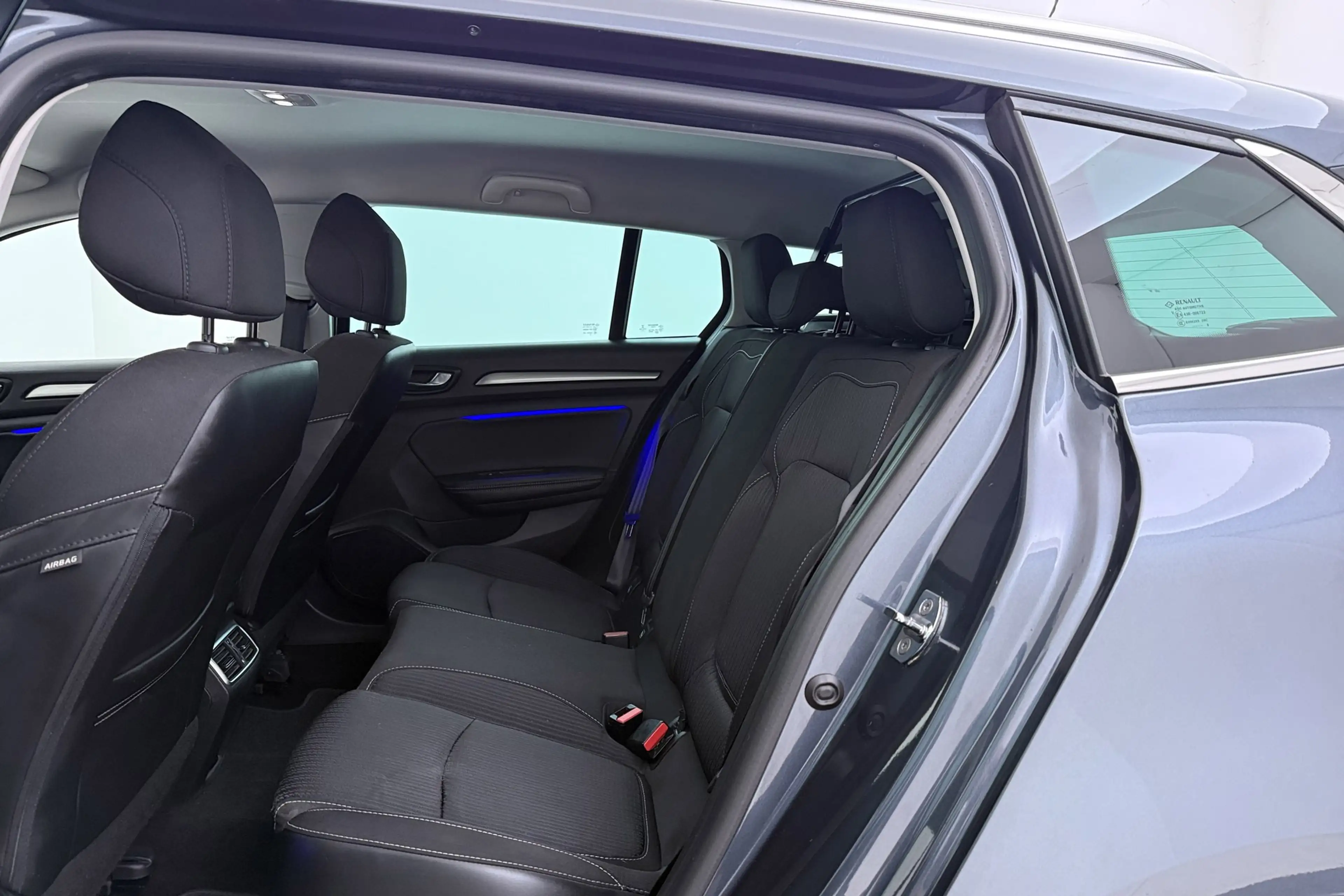 Renault Megane Estate 1.3 TCe Limited | Trekhaak | Camera | CarPl — photo 16