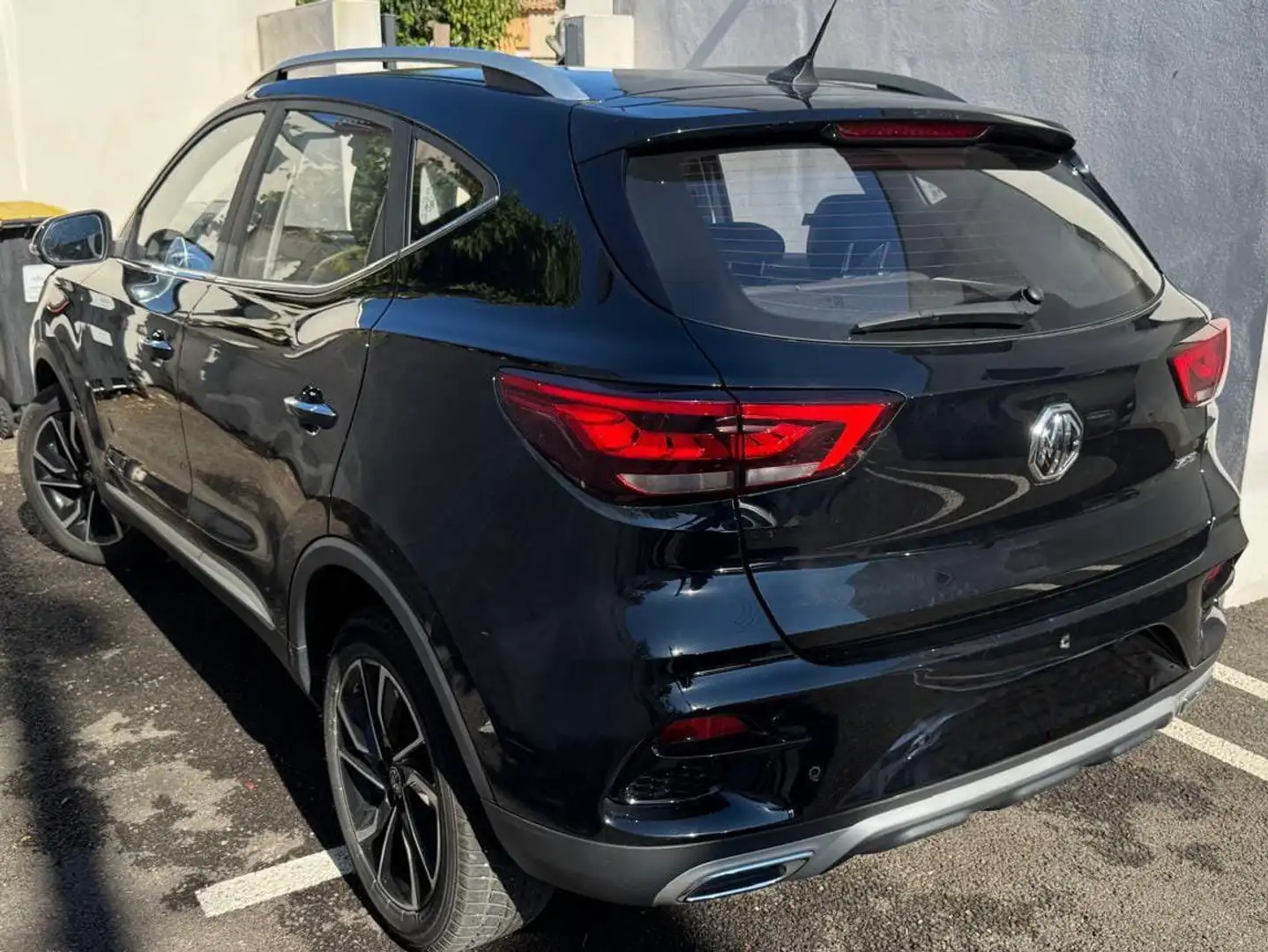 MG ZS MG ZS 1.5L VTI-Tech 106ch Luxury Noir - 2