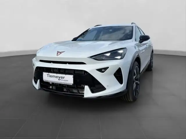 CUPRA Formentor view 2