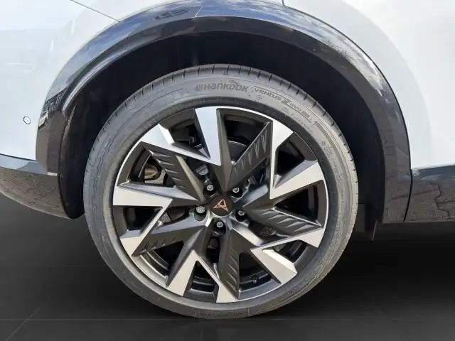 CUPRA Formentor view 7