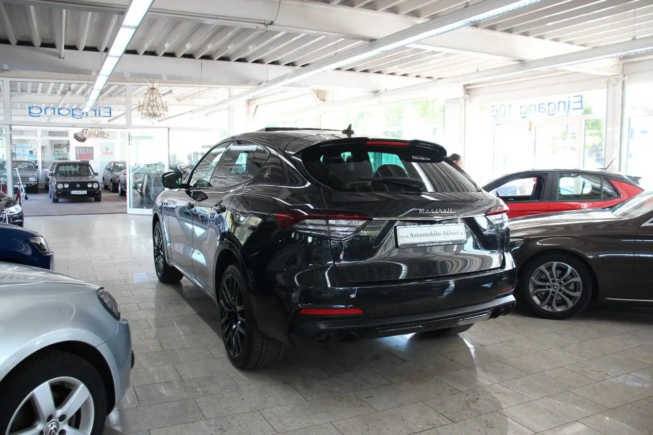 Maserati Levante 2021