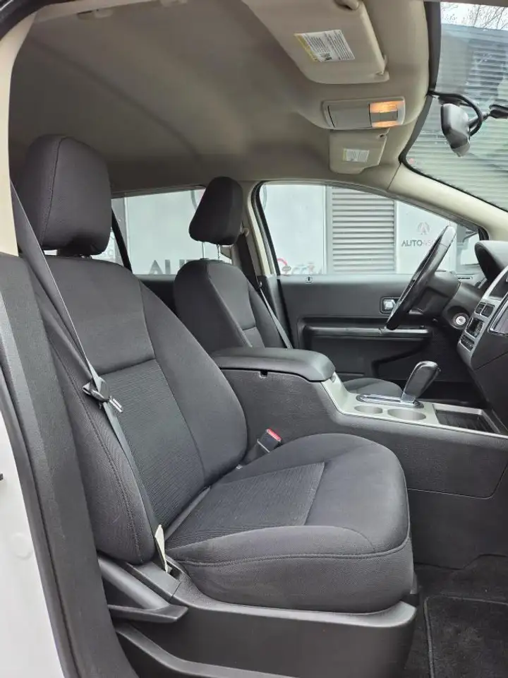Ford Edge photo Ford Edge