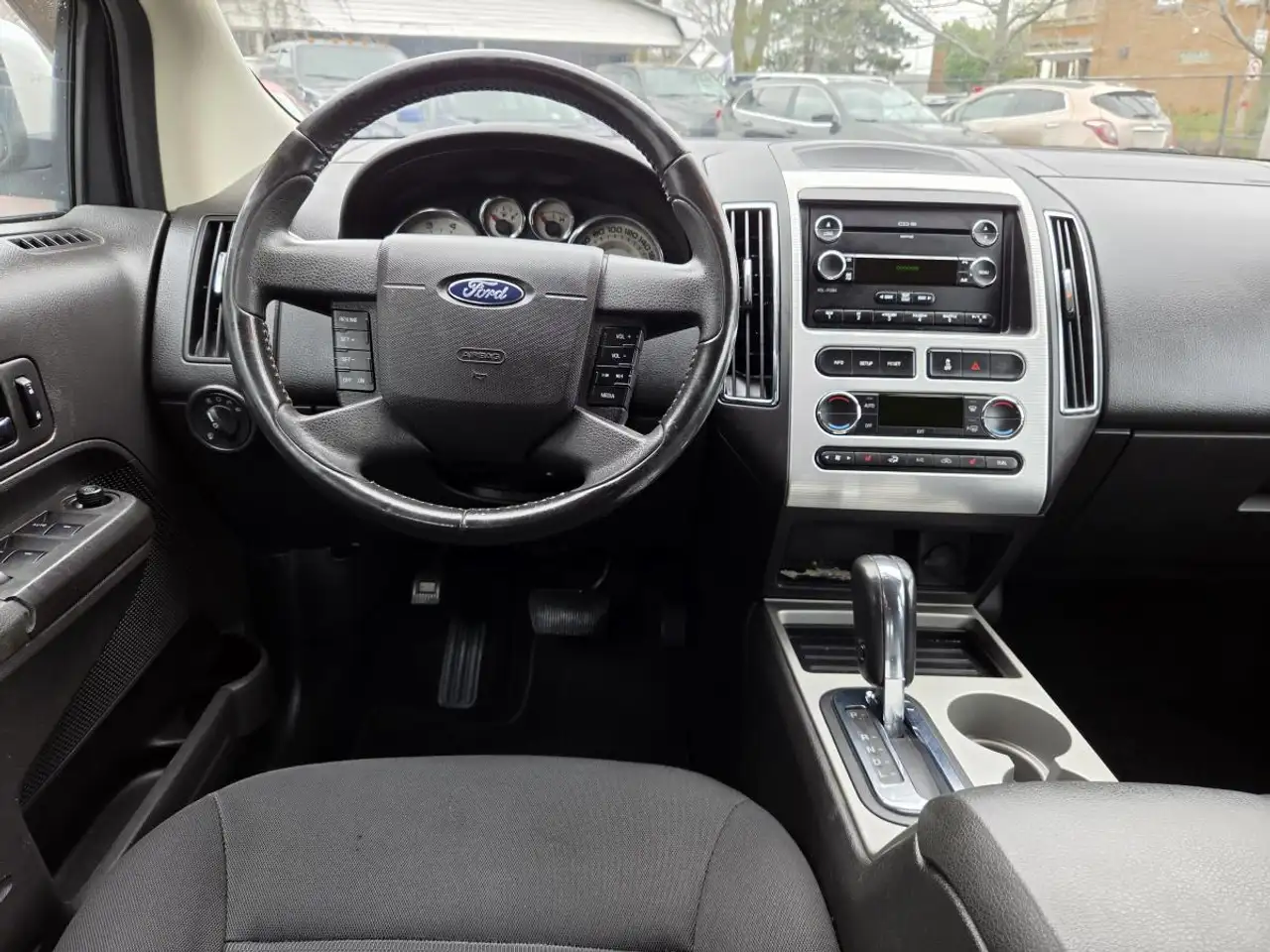 Ford Edge photo Ford Edge