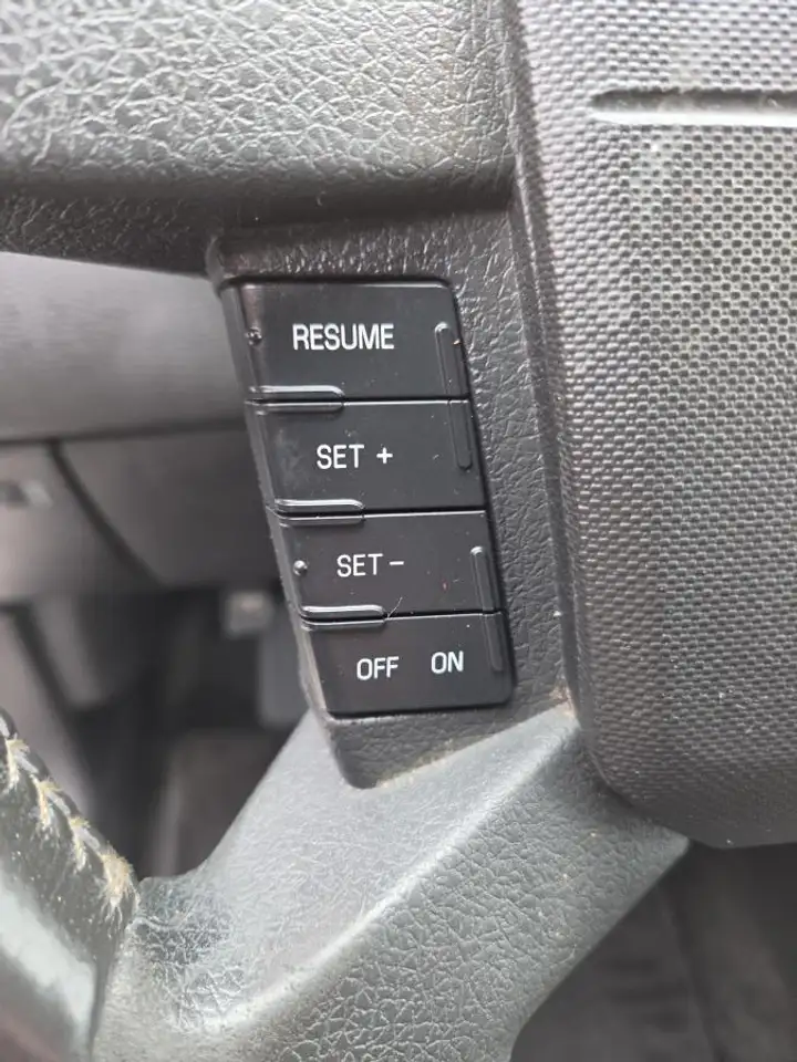 Ford Edge photo Ford Edge