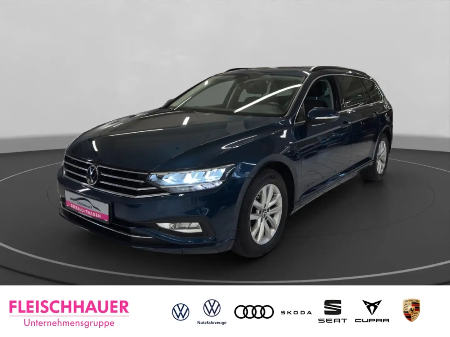 Volkswagen Passat Variant Business 2.0 TDI Navi+LED+AHK+Kamera+App Bleu - 1