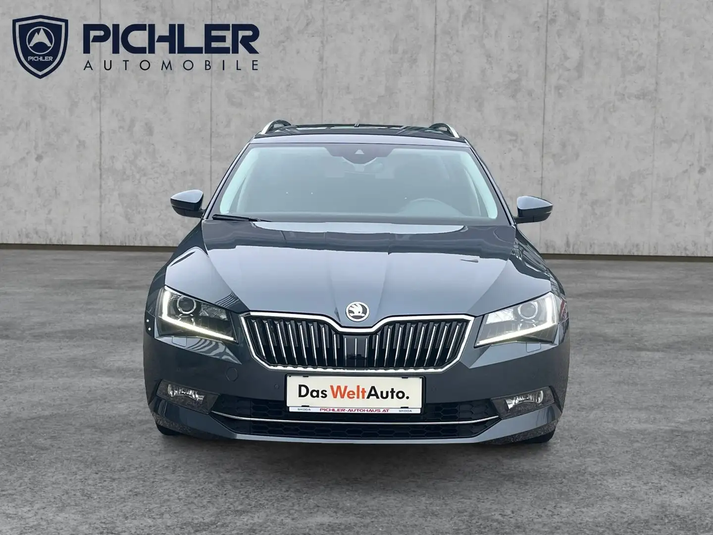 Skoda Superb Style TDI DSG Grau - 2
