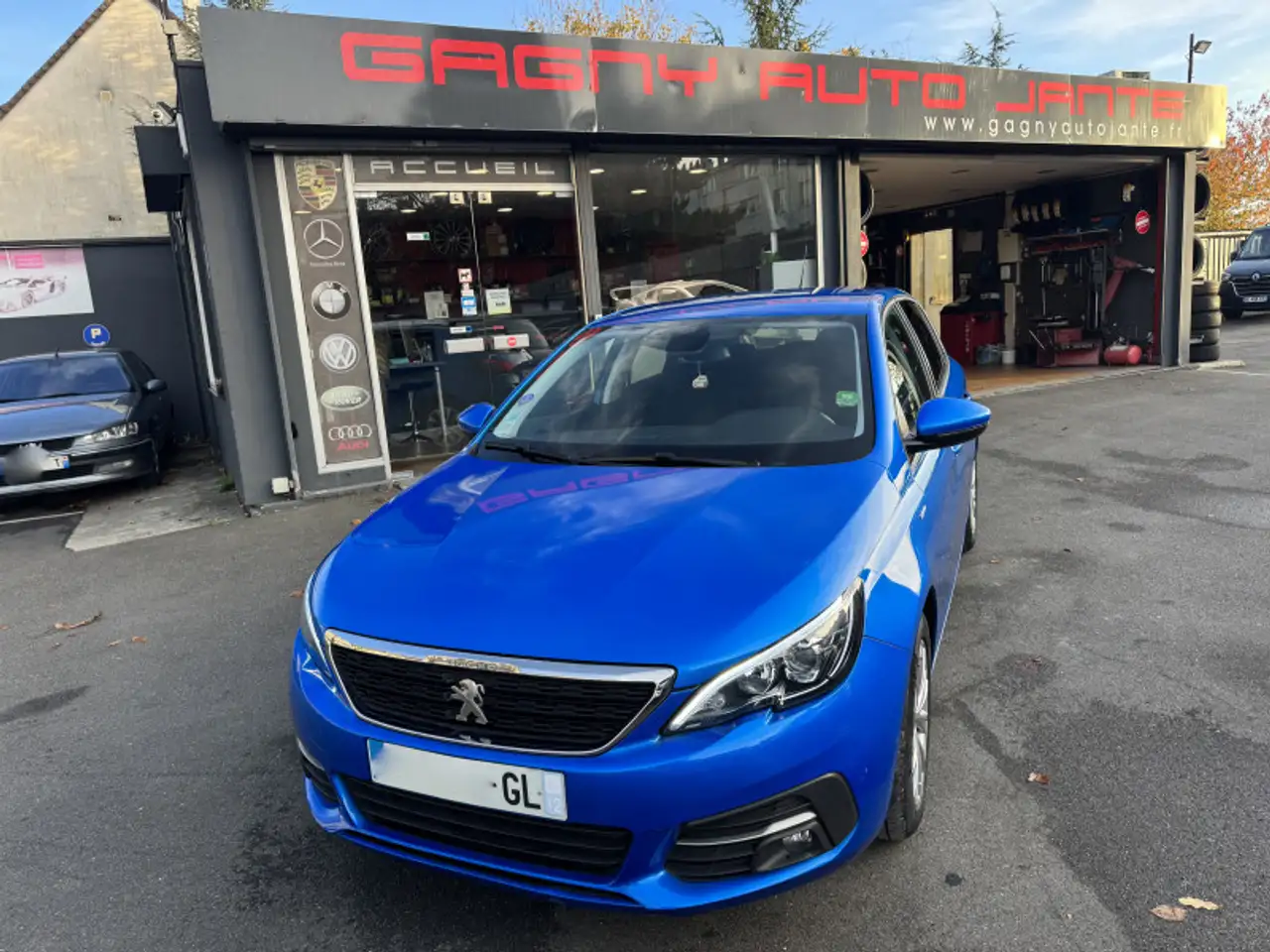 Peugeot 308 1.2 PURETECH 110CH S\\u0026S STYLE 1ER M
