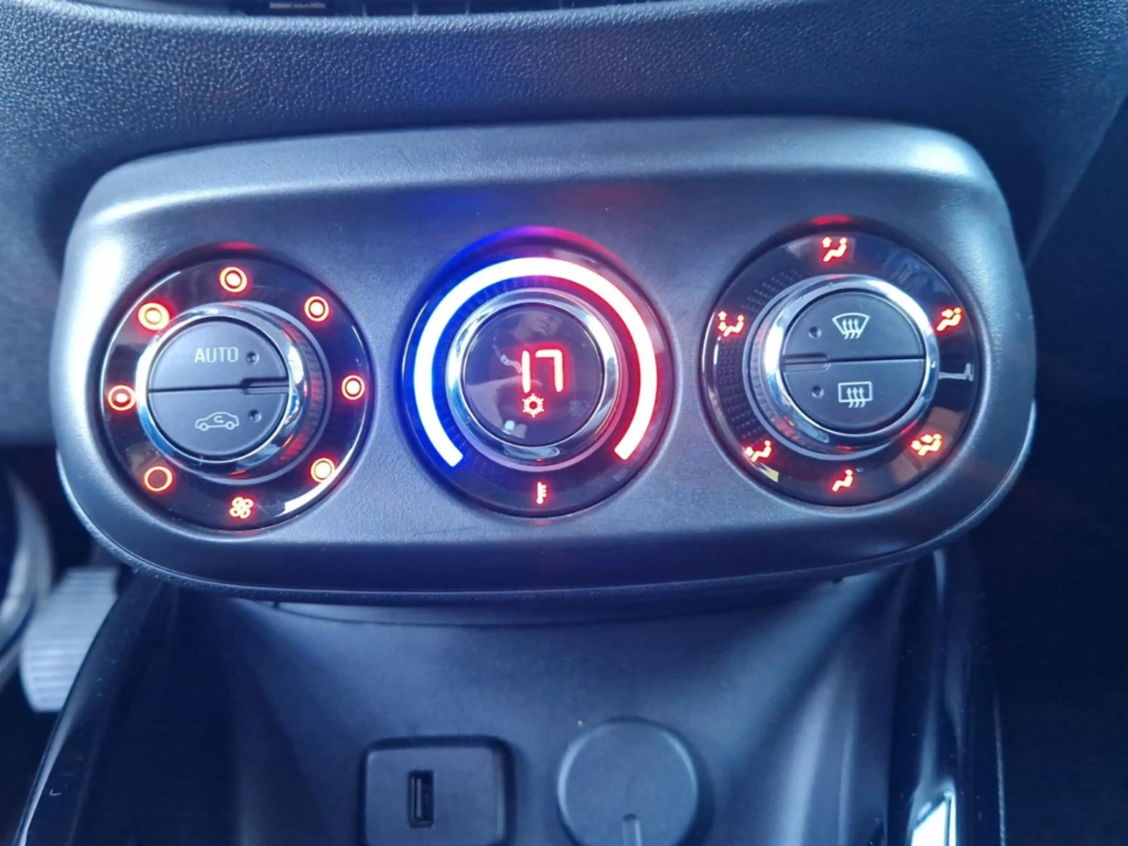 Opel Adam Jam ecoFlex Navi PDC SHZ LenkradHZG Parklenkass. K — photo 13
