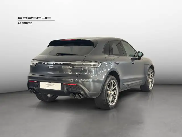 Porsche Macan view 5