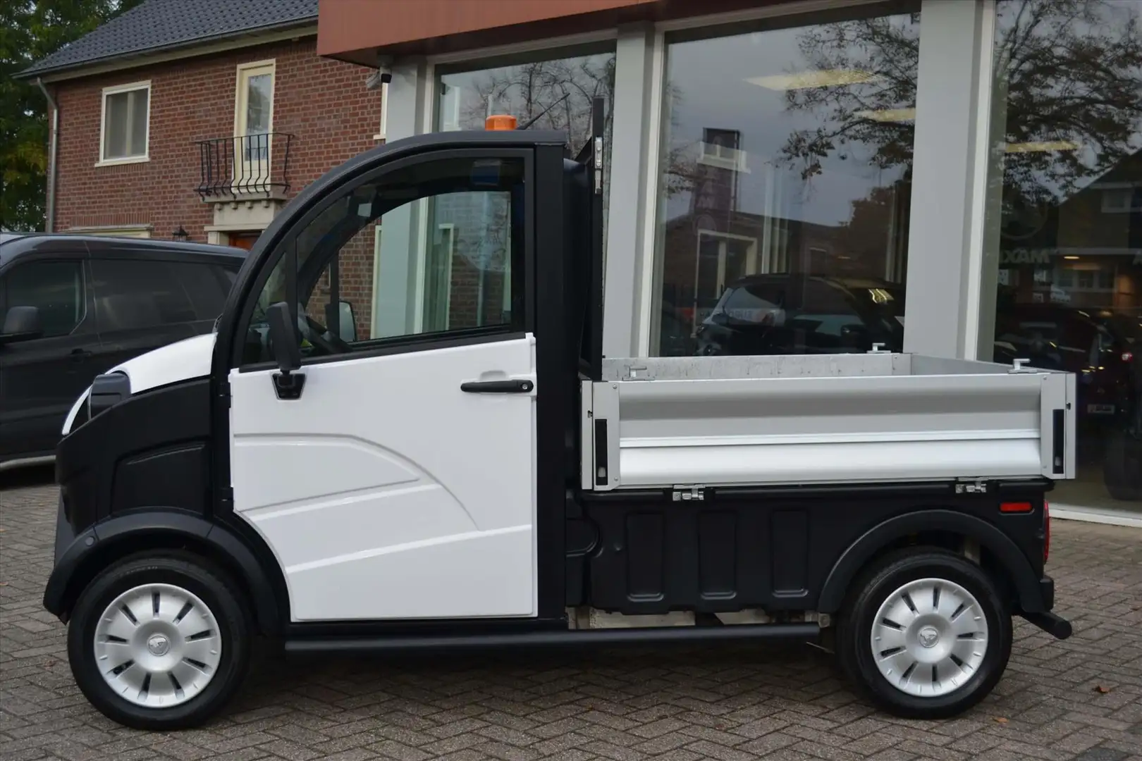 Aixam e-Truck M12rs Laadbak 100% ELEKTRISCHE brommobiel Blanco - 2
