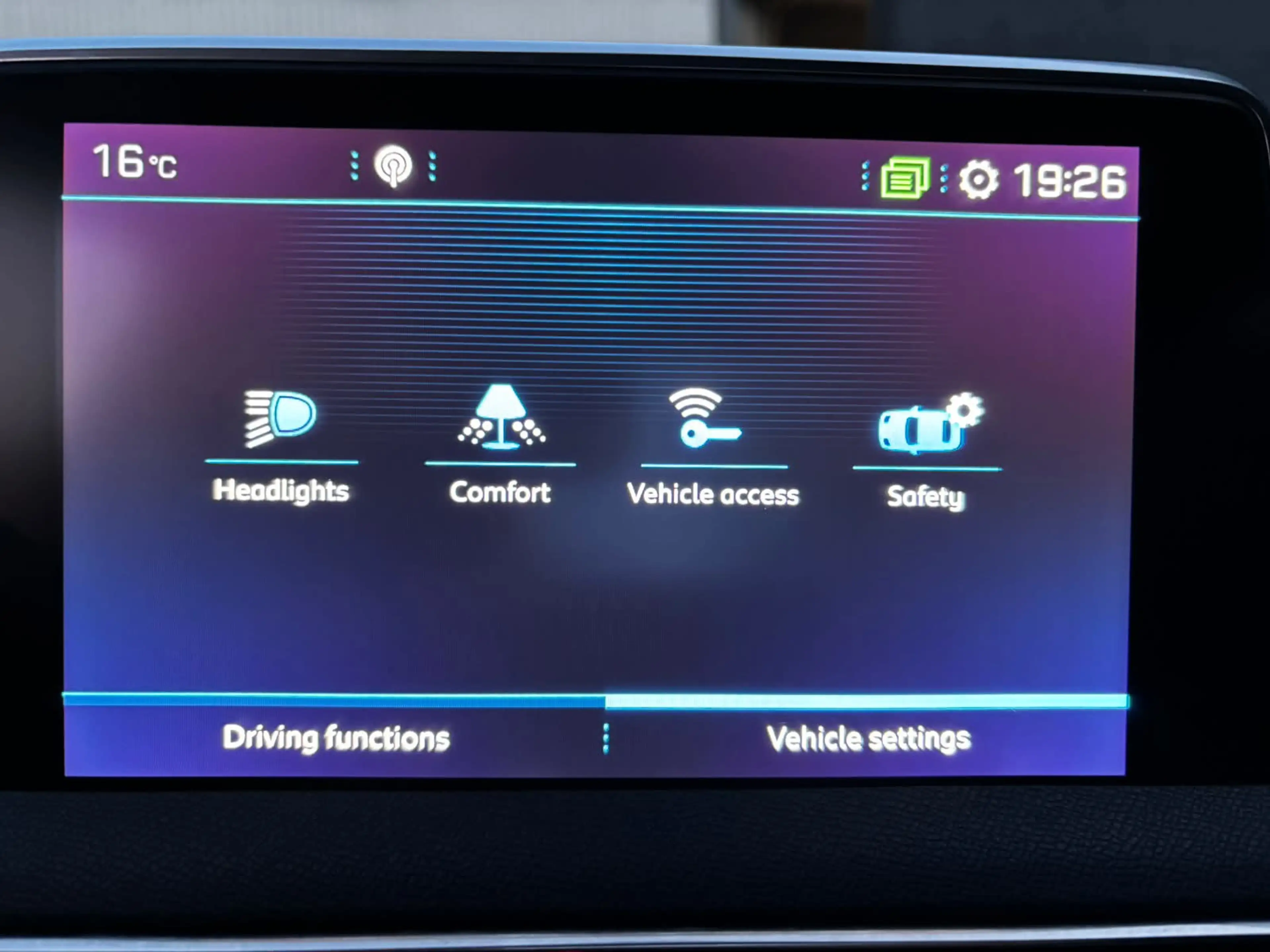 Peugeot 3008 1.2 PureTech GT Line TREKHAAK|CARPLAY|KEYLESS|CAME — photo 25