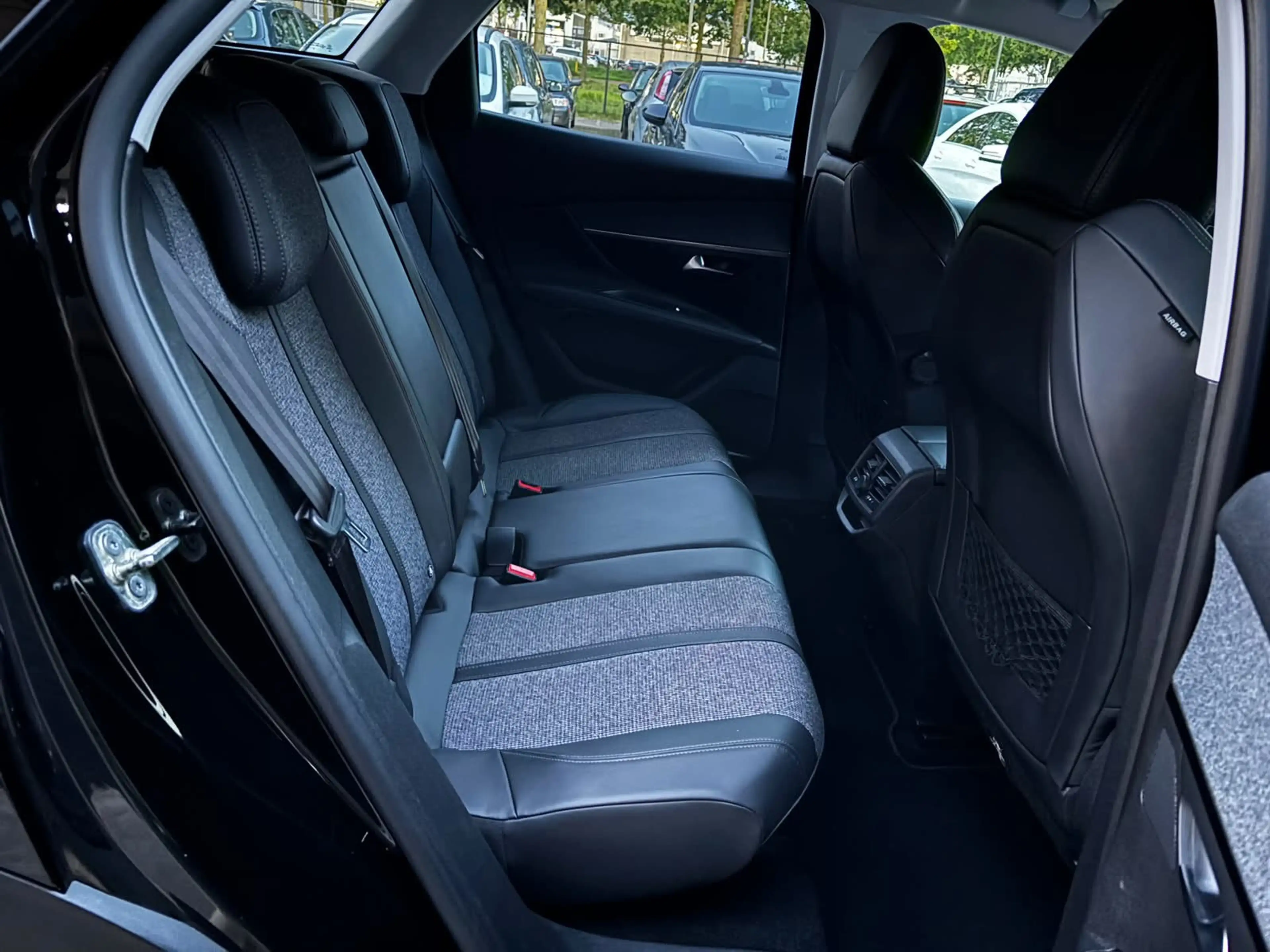 Peugeot 3008 1.2 PureTech GT Line TREKHAAK|CARPLAY|KEYLESS|CAME — photo 17