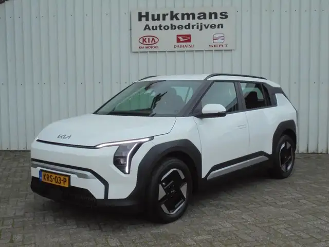Kia EV3 58,3 kWh 204pk AIR MORGEN LEVERBAAR NAVI CAMERA CA