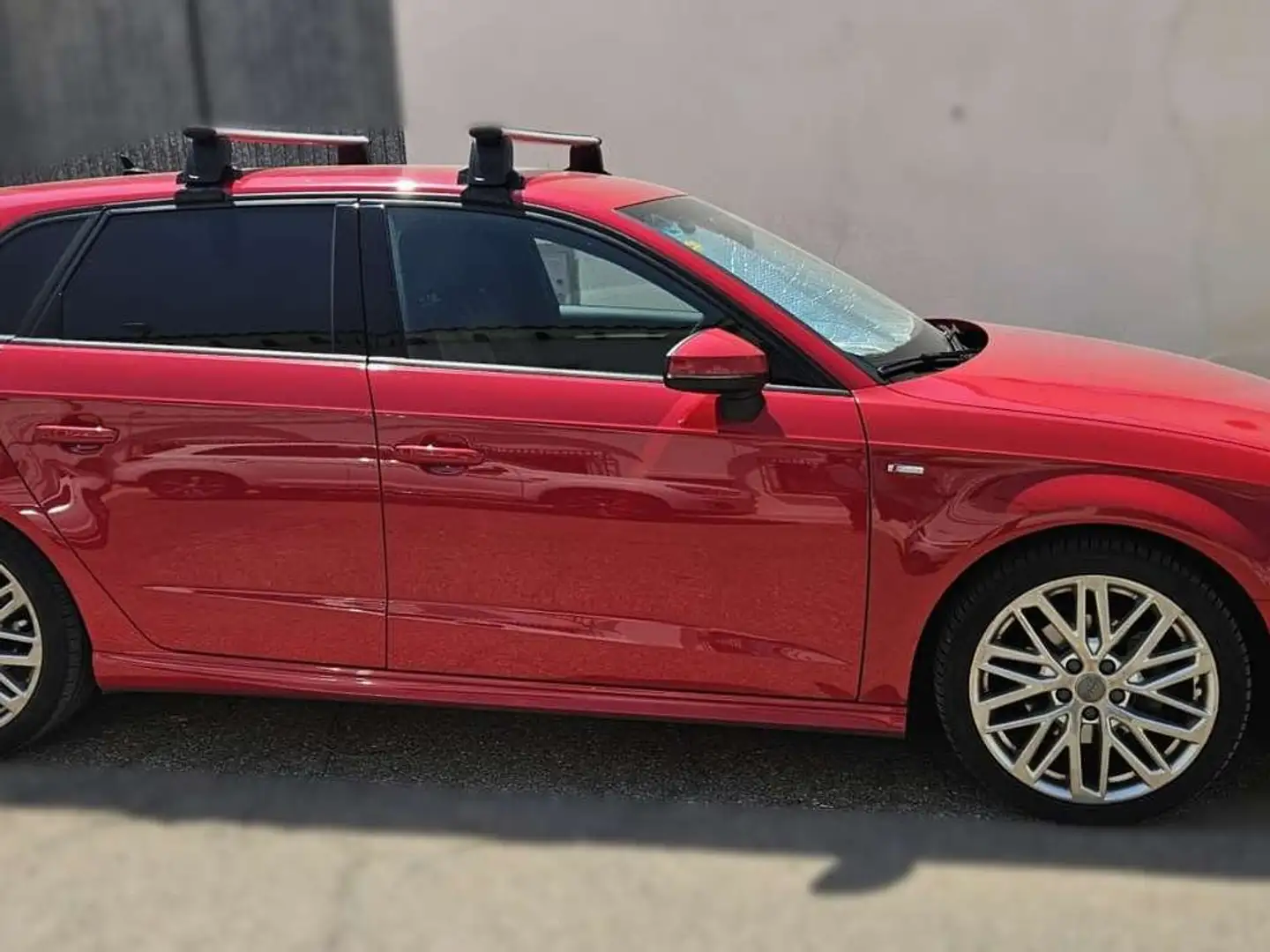 Audi A3 Sportback 30 TDI S Line 85kW Rojo - 2