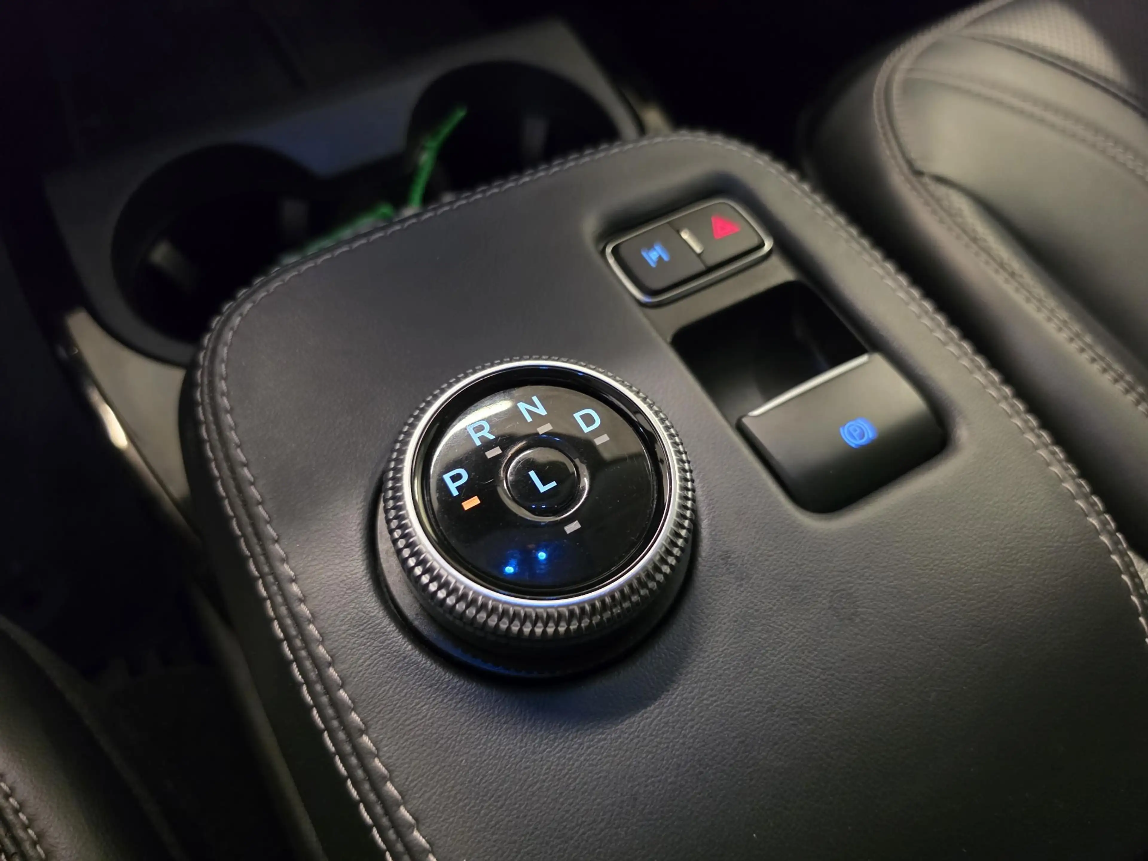 Ford Mustang Mach-E RWD 75 kWh | 92,4% SoH | B&O | Panoramadak | 360° — photo 29