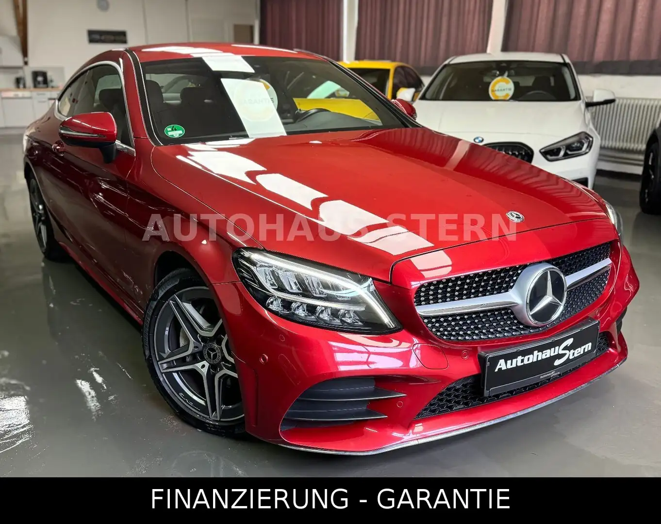 Mercedes-Benz C 220 d Coupe AMG Line Facelift Kamera LED DAB Rood - 1