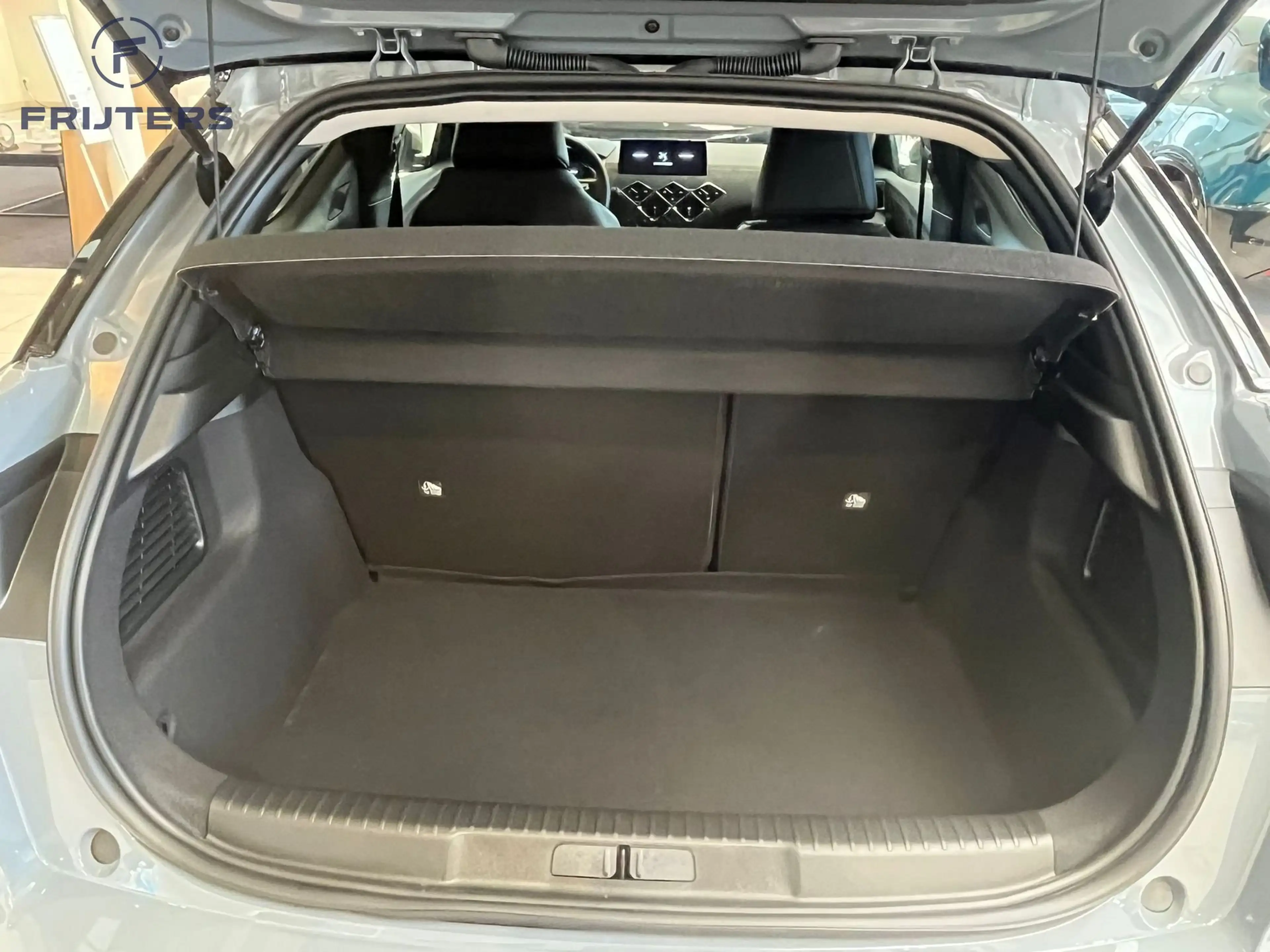 DS Automobiles DS 3 Crossback Performance Line Hybrid — photo 6