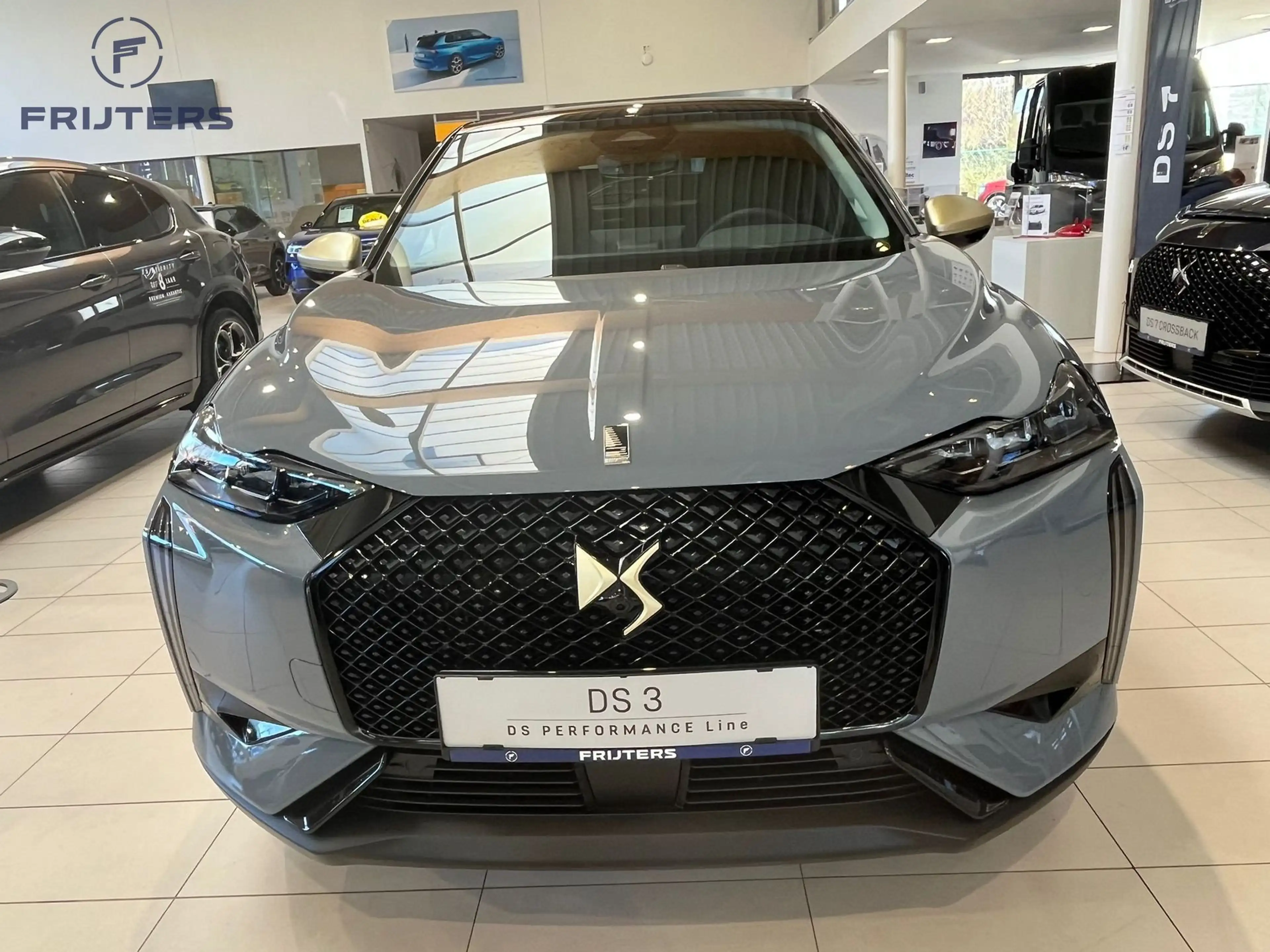DS Automobiles DS 3 Crossback Performance Line Hybrid