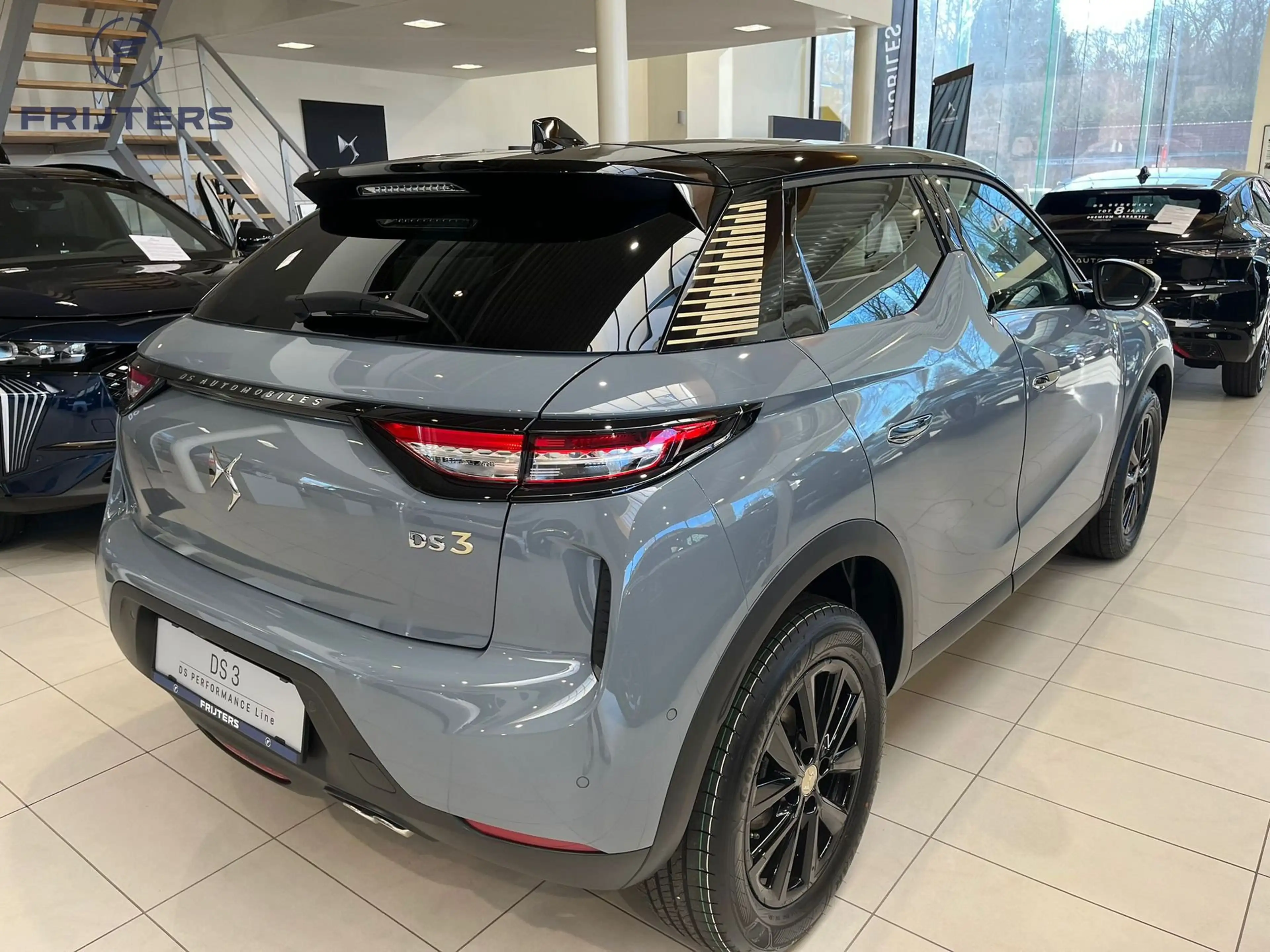 DS Automobiles DS 3 Crossback Performance Line Hybrid — photo 5