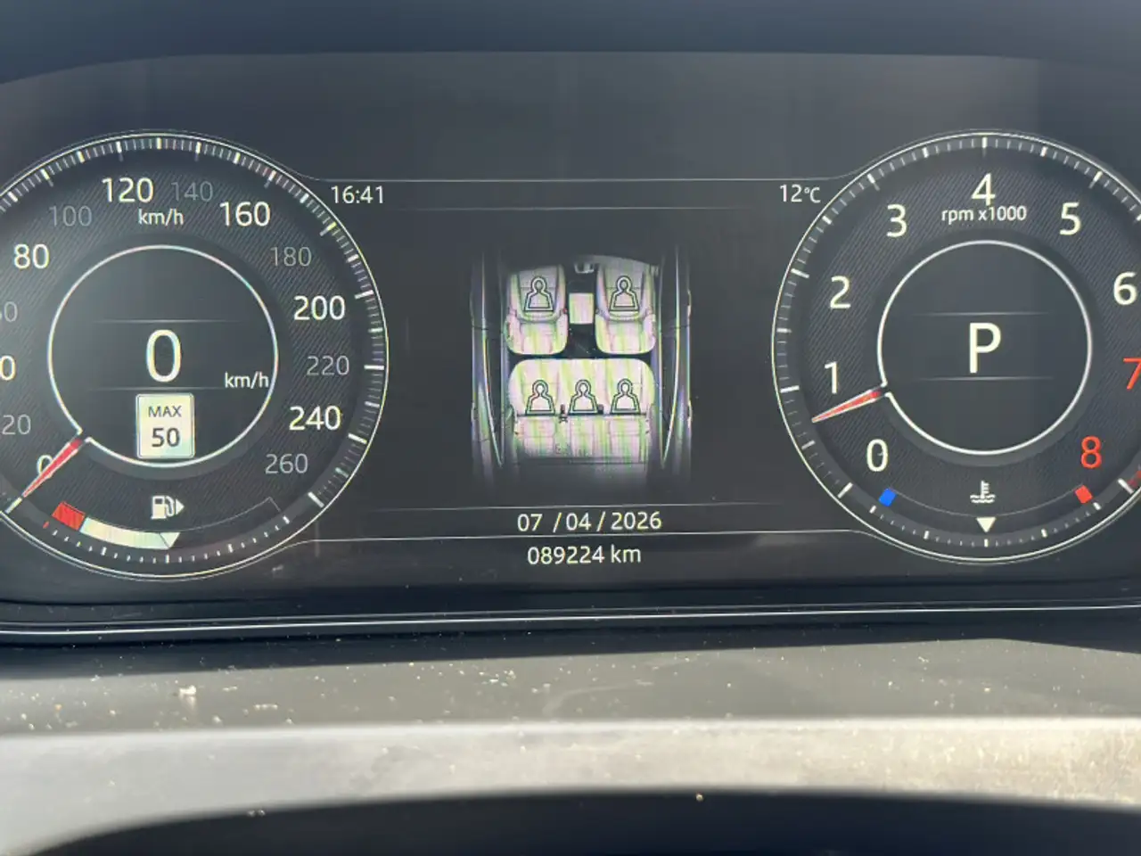 Jaguar E-Pace снимка Jaguar E-Pace