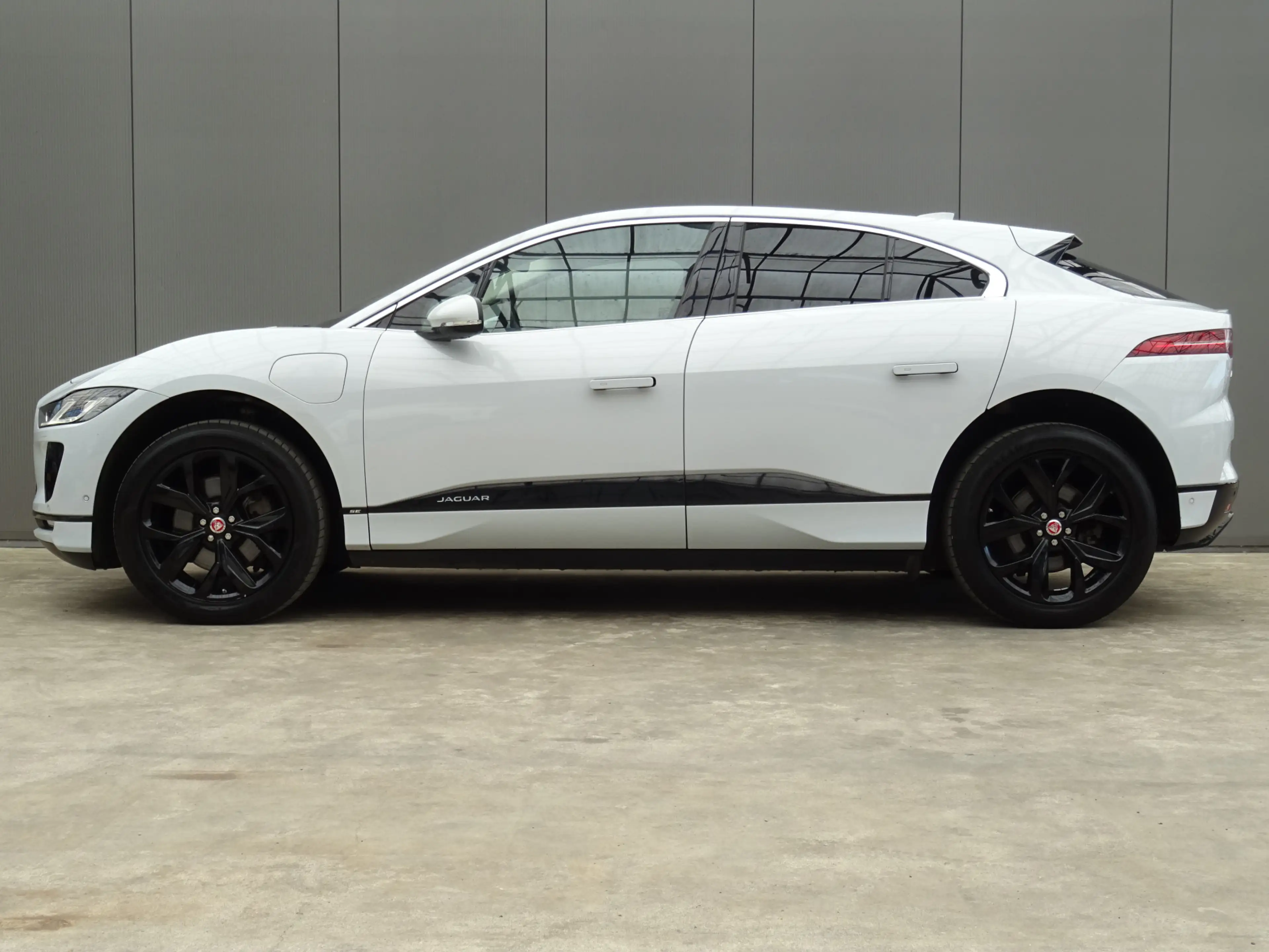 Jaguar I-Pace EV400 Business Edition SE 90 kWh * LEER * PANORAMA — photo 8