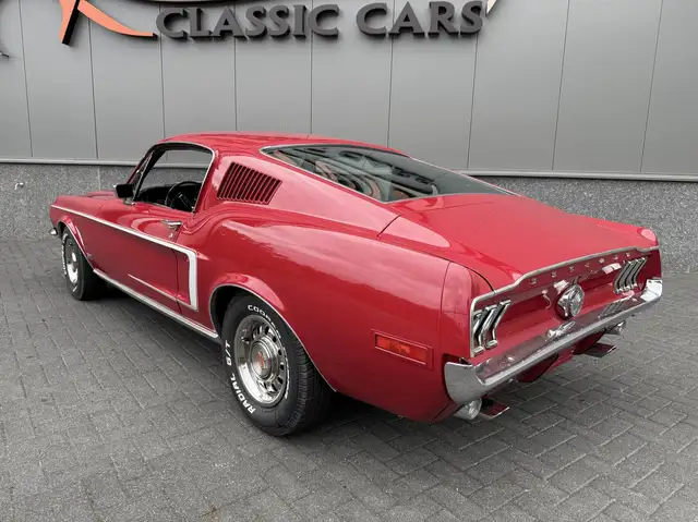 Ford Mustang Fastback