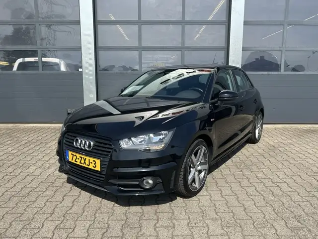 Audi A1 1.2 TFSI 86pk Admired / S-Line