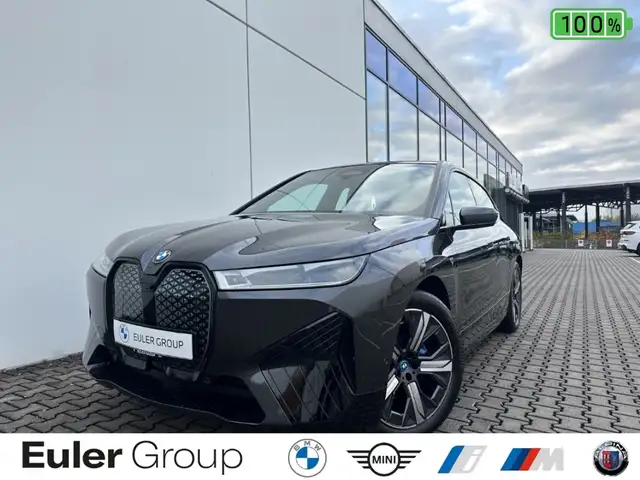 BMW iX xDrive 50 M-Sport AHK PANO H/K ParkassProf