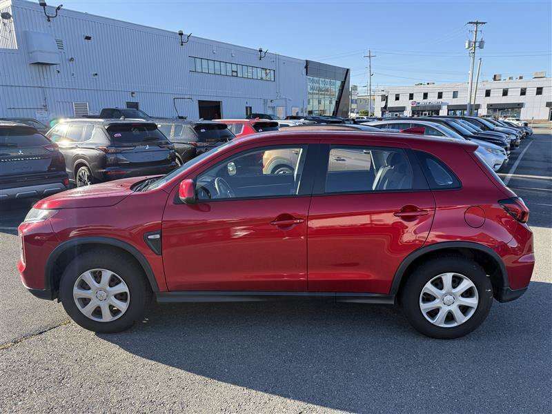 2024 Mitsubishi RVR ES — снимка 1