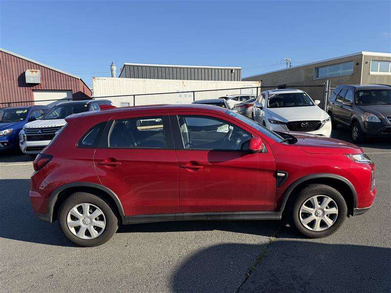 2024 Mitsubishi RVR ES — снимка 1