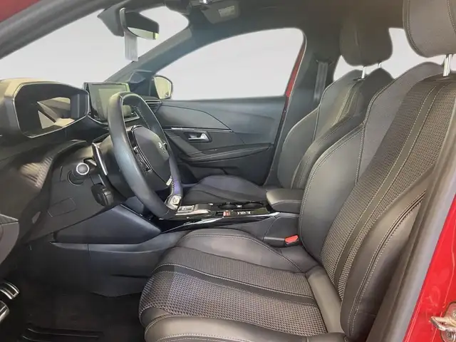 Peugeot 208 view 7