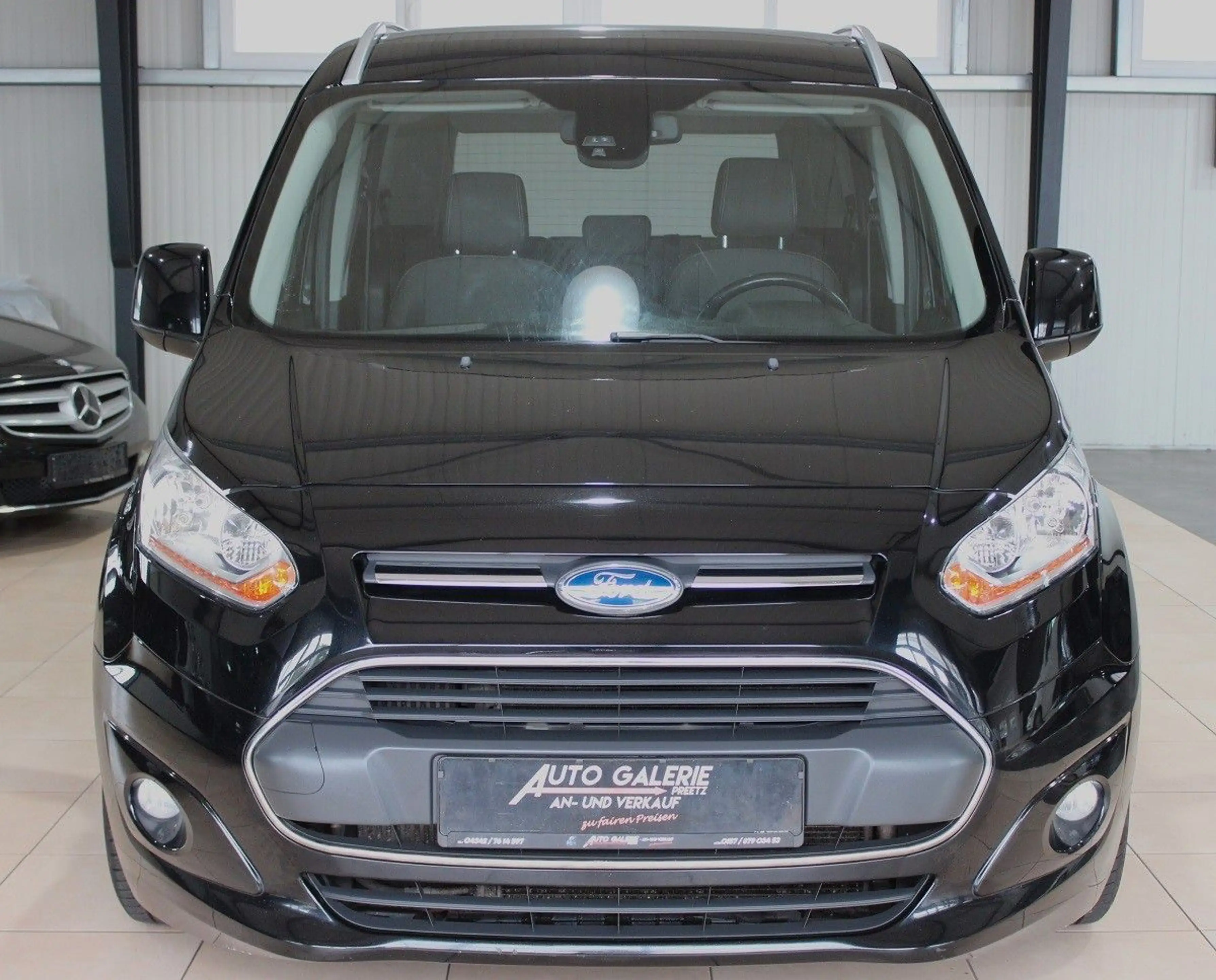 Ford Tourneo Connect Titanium*Tüv NEU*PDC*Scheckheft* — photo 8