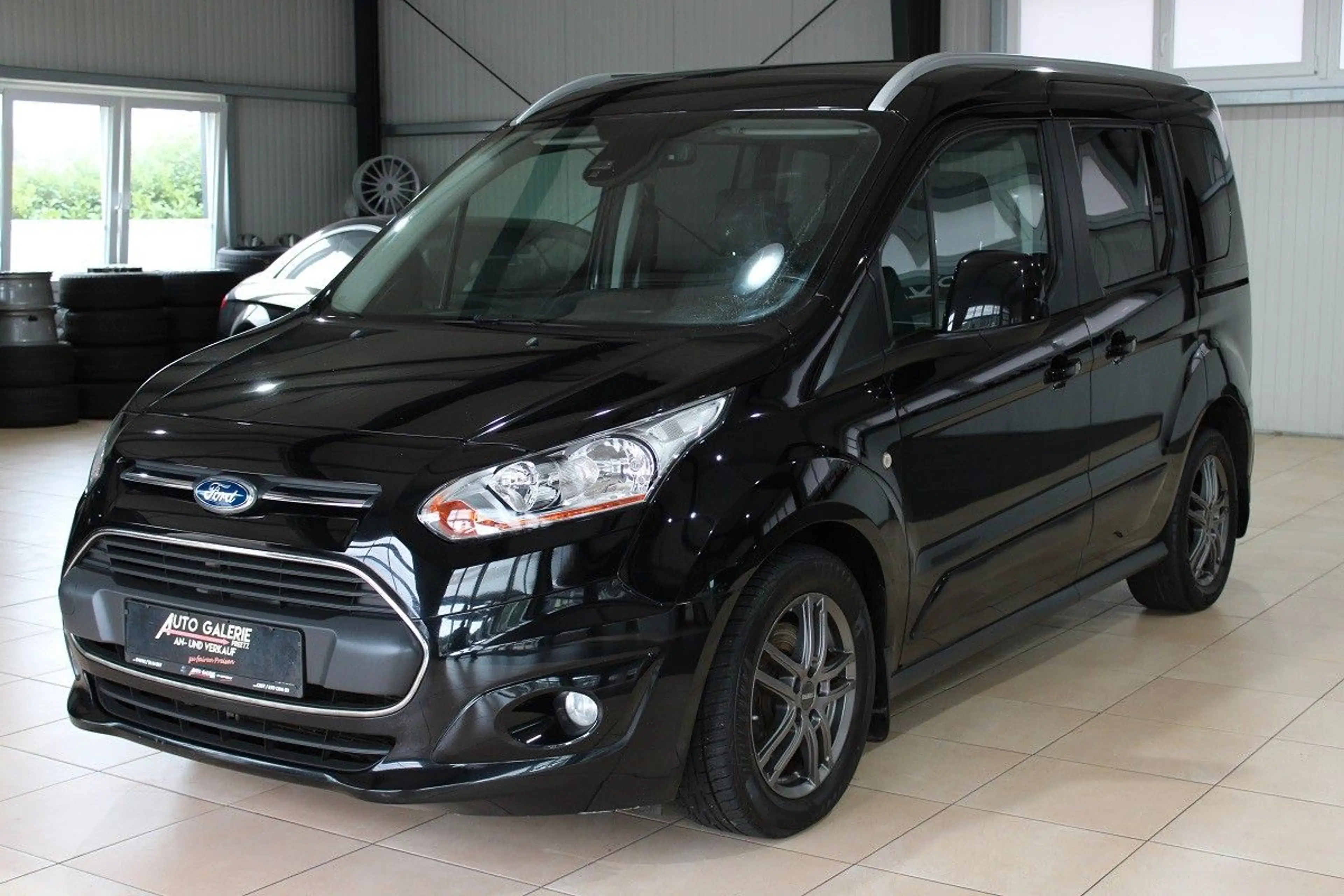 Ford Tourneo Connect Titanium*Tüv NEU*PDC*Scheckheft* — photo 7
