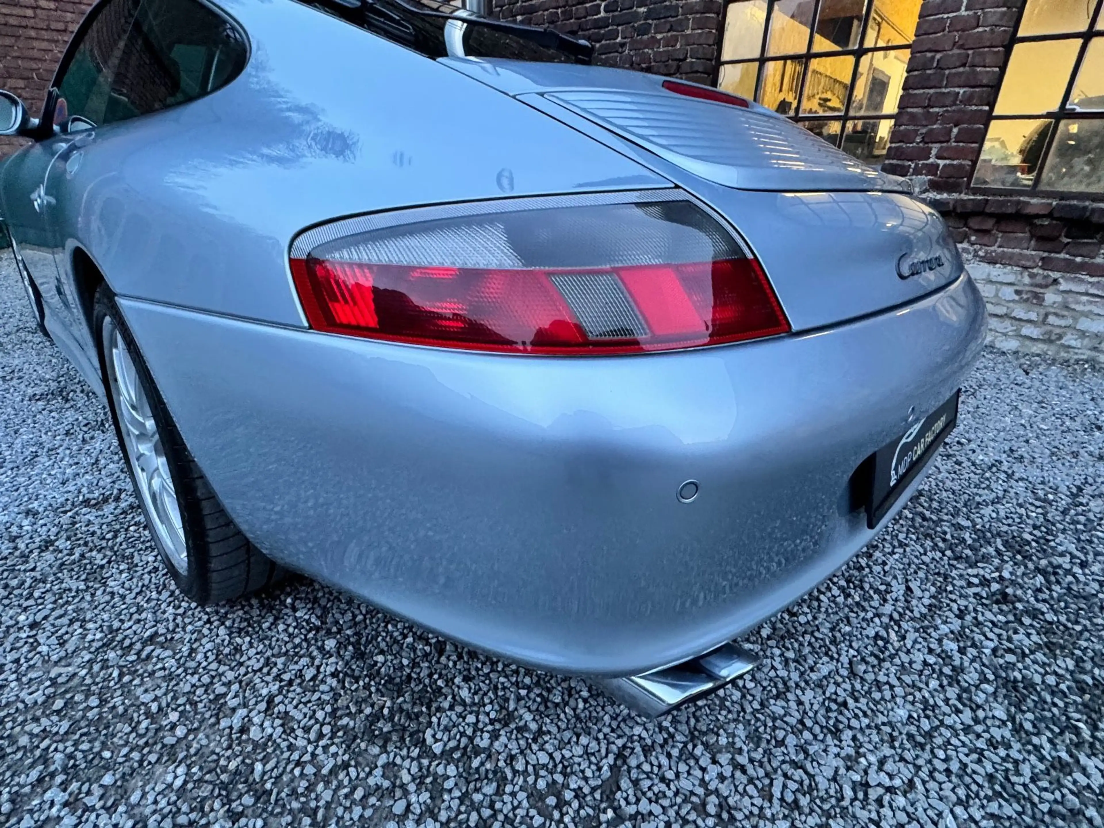 Porsche 996 Carrera Coupé — photo 10