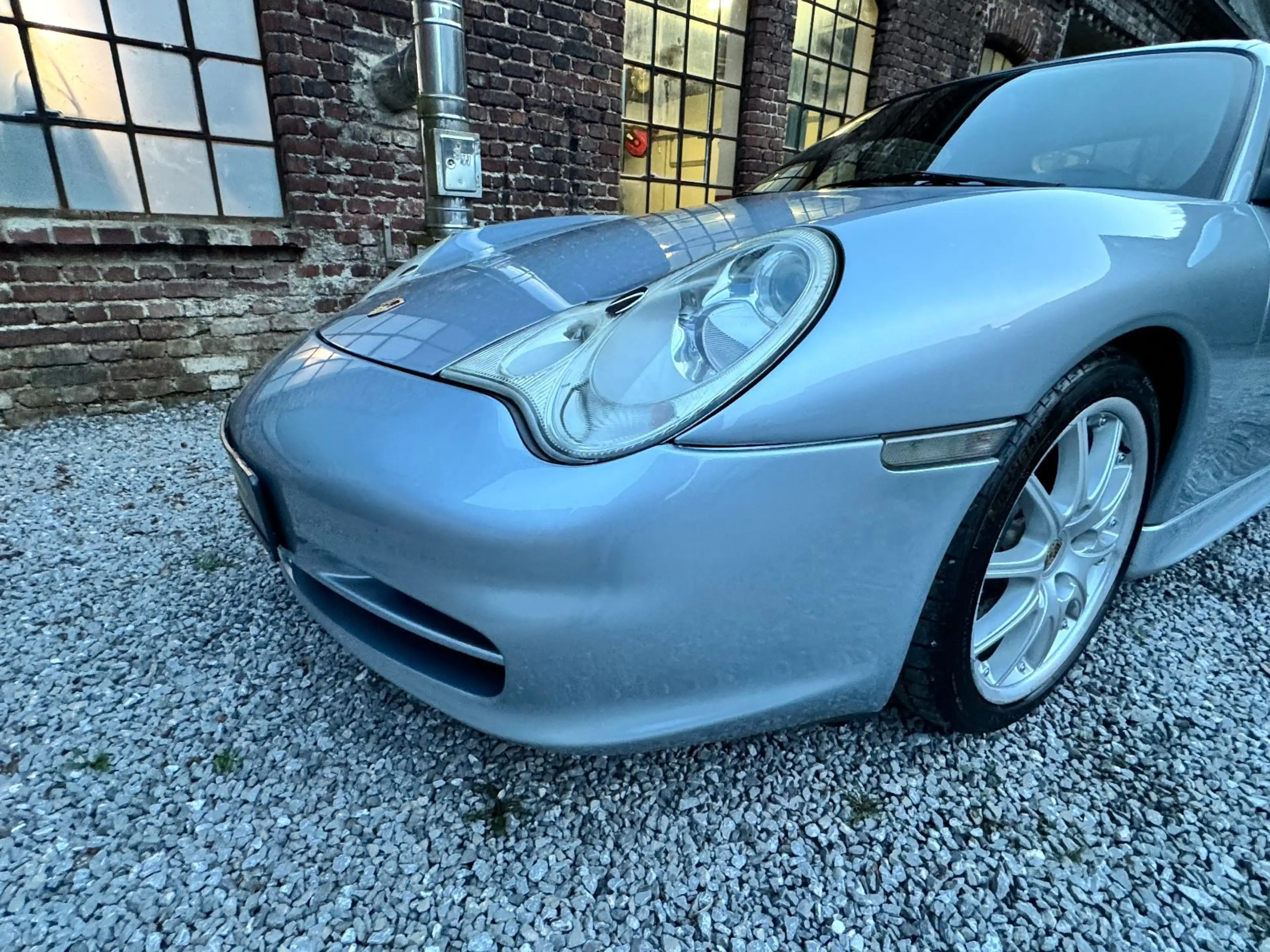 Porsche 996 Carrera Coupé — photo 5