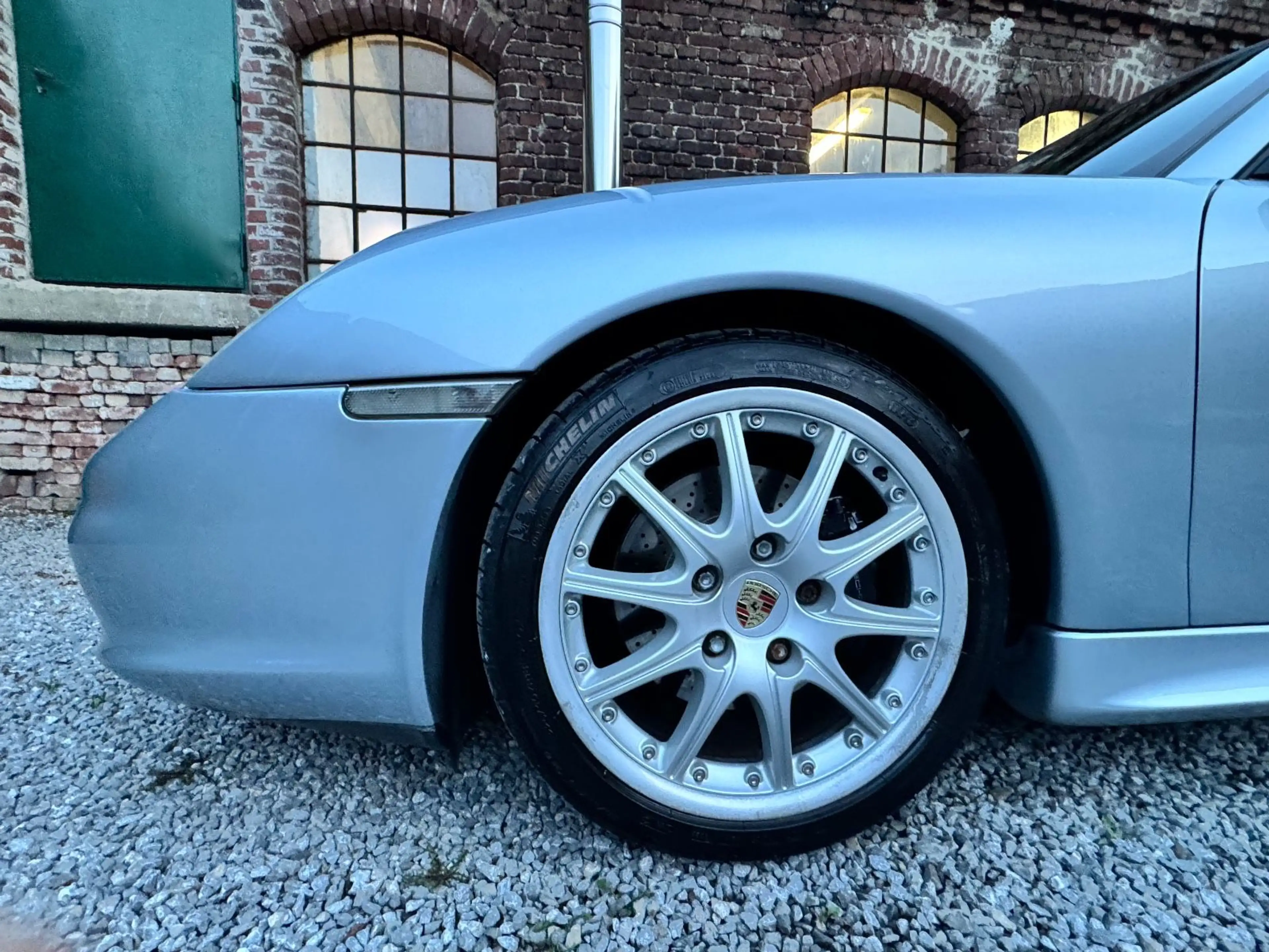 Porsche 996 Carrera Coupé — photo 15