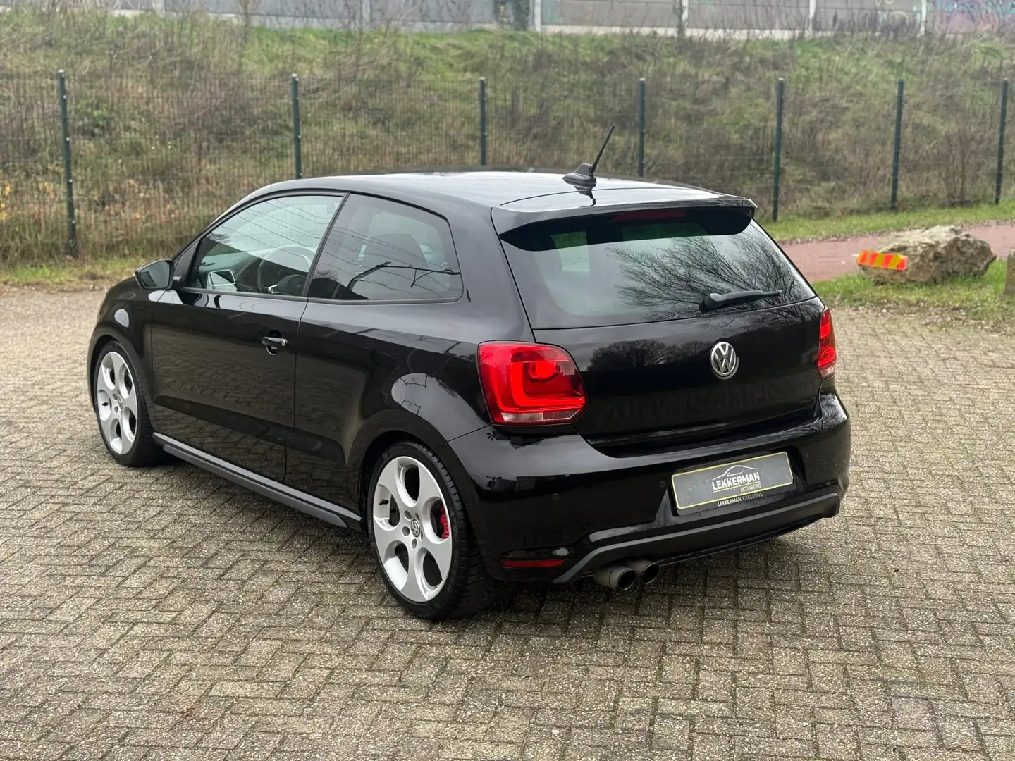 Volkswagen Polo GTI 1.4 TSI DSG I CARPLAY I CRUISE I PDC I 180PK I NWE Noir - 2