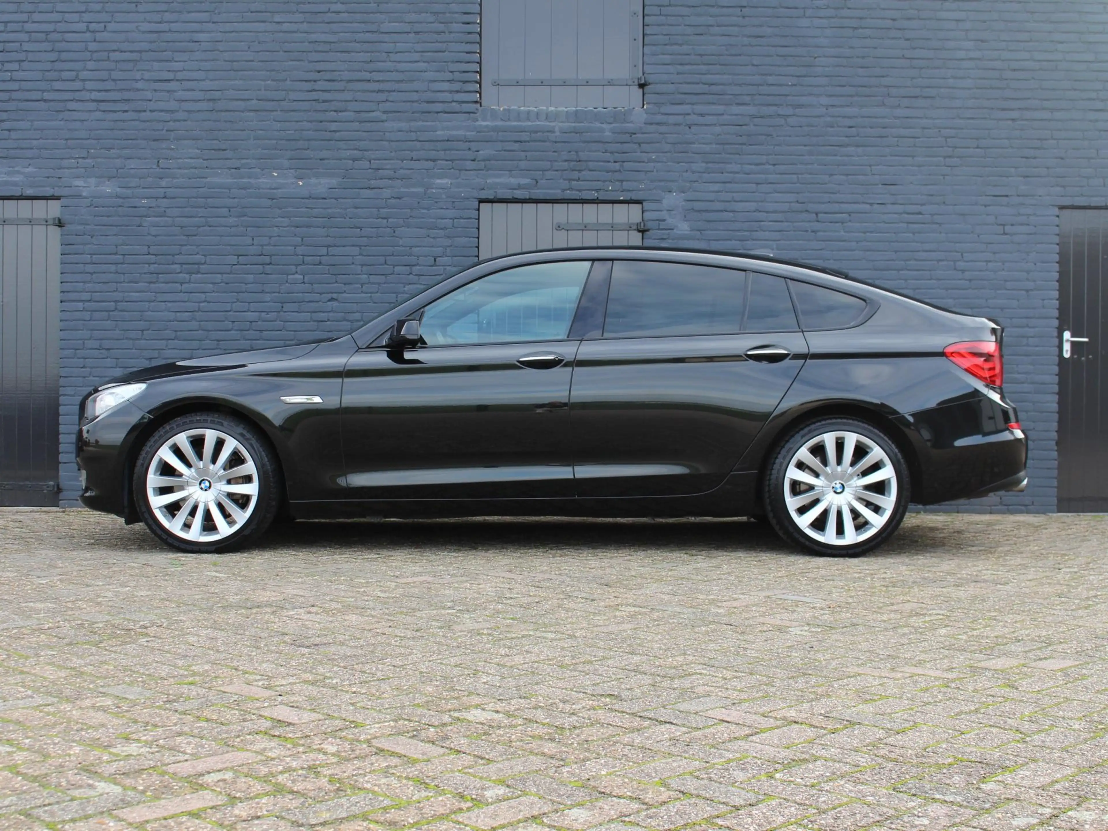 BMW 535 5-serie Gran Turismo 535i High Executive zeer comp — photo 2