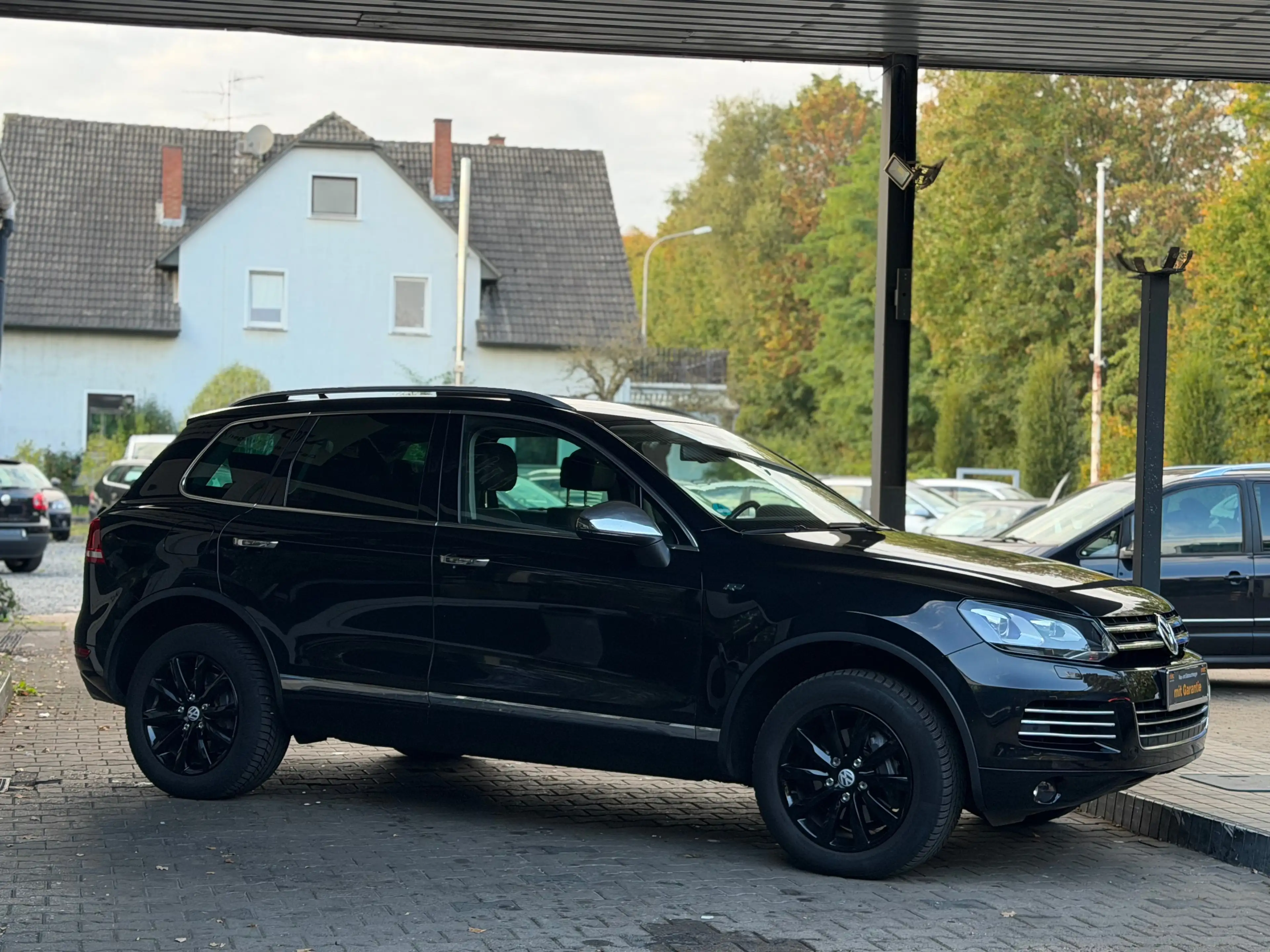 Volkswagen Touareg R-Line 3.0 TDI V6 Automatik/12 Monate Garantie/Pano/Xenon/Leder — photo 5