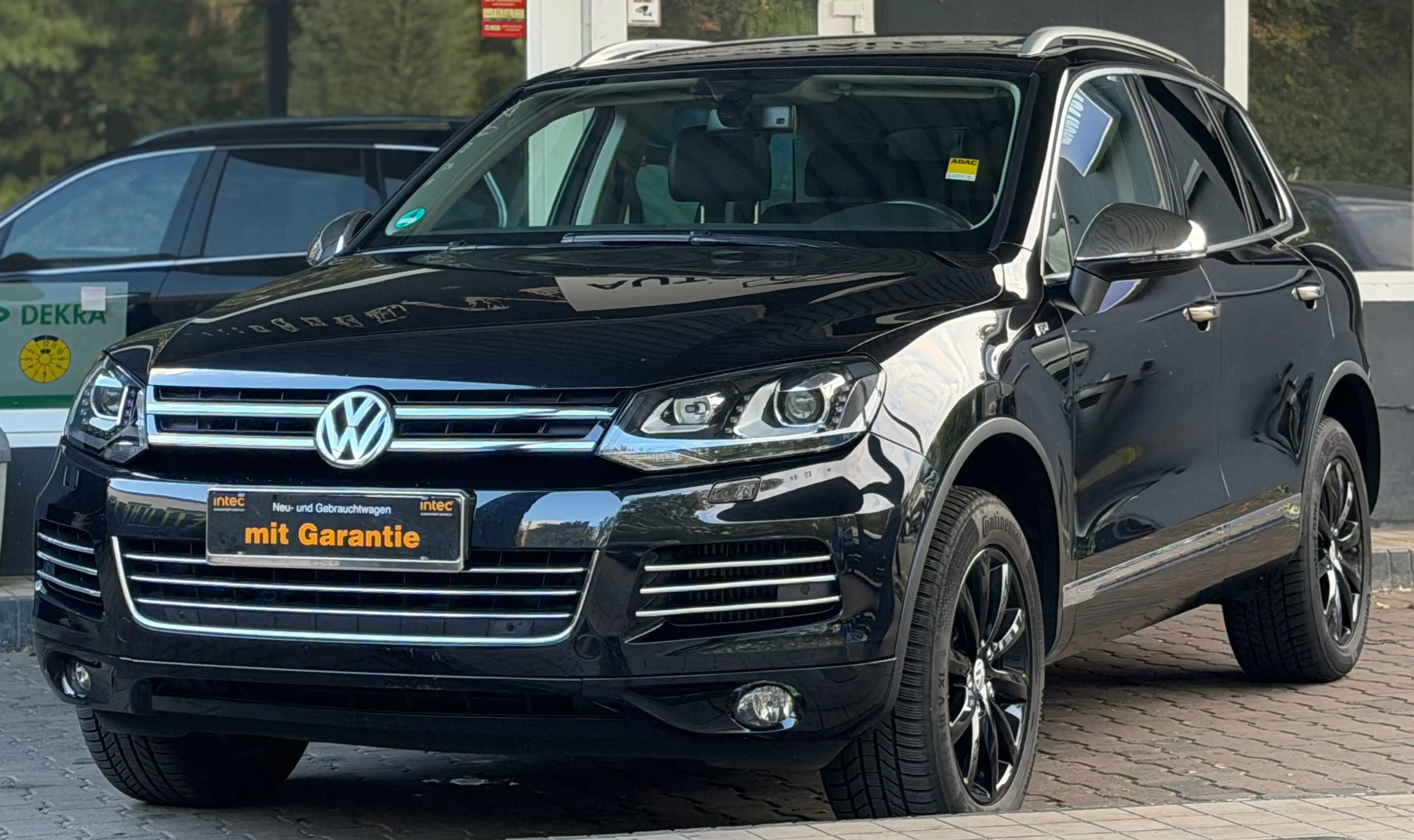 Volkswagen Touareg R-Line 3.0 TDI V6 Automatik/12 Monate Garantie/Pano/Xenon/Leder — photo 2