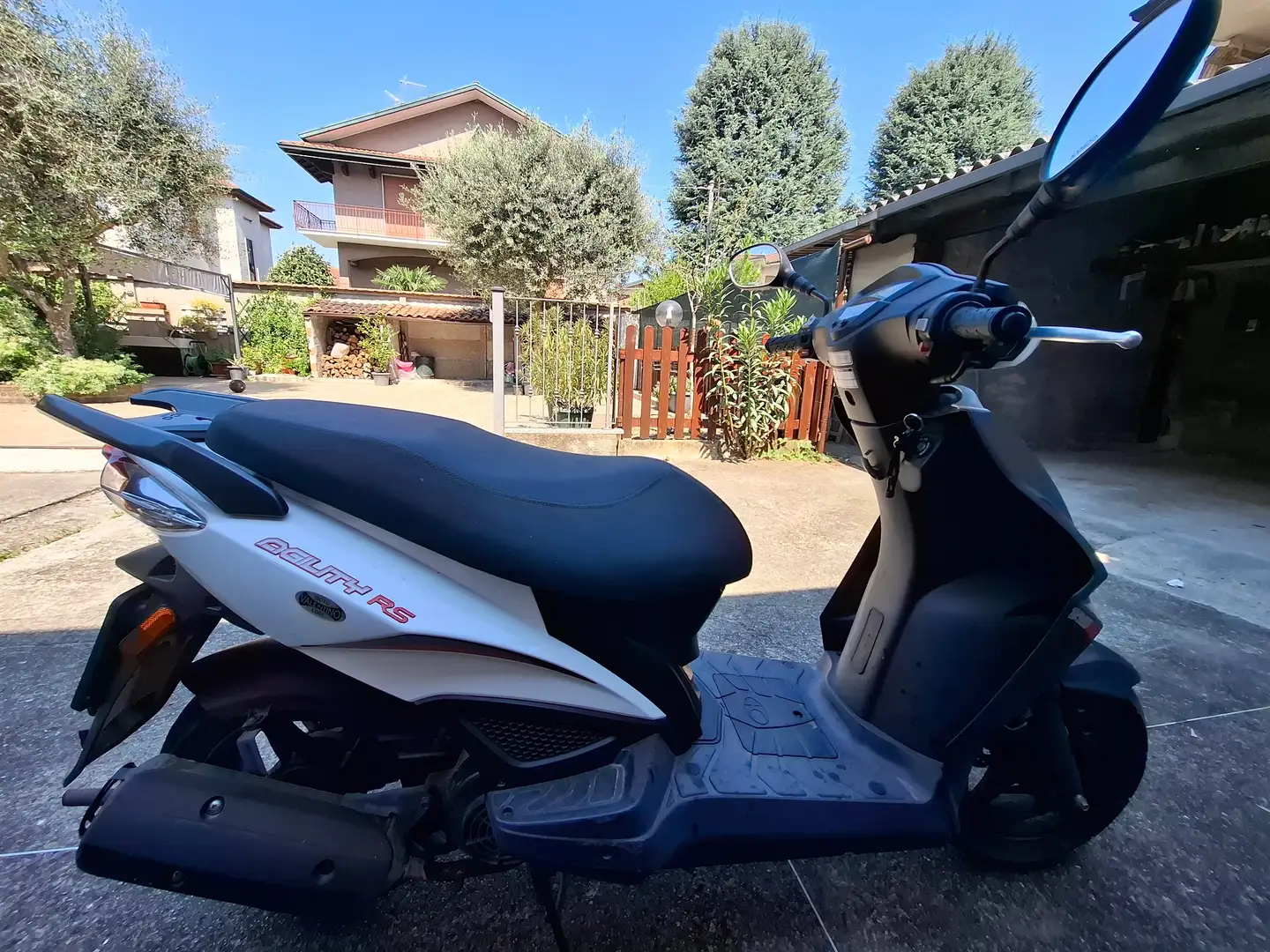 Kymco Agility 125 Alb - 1