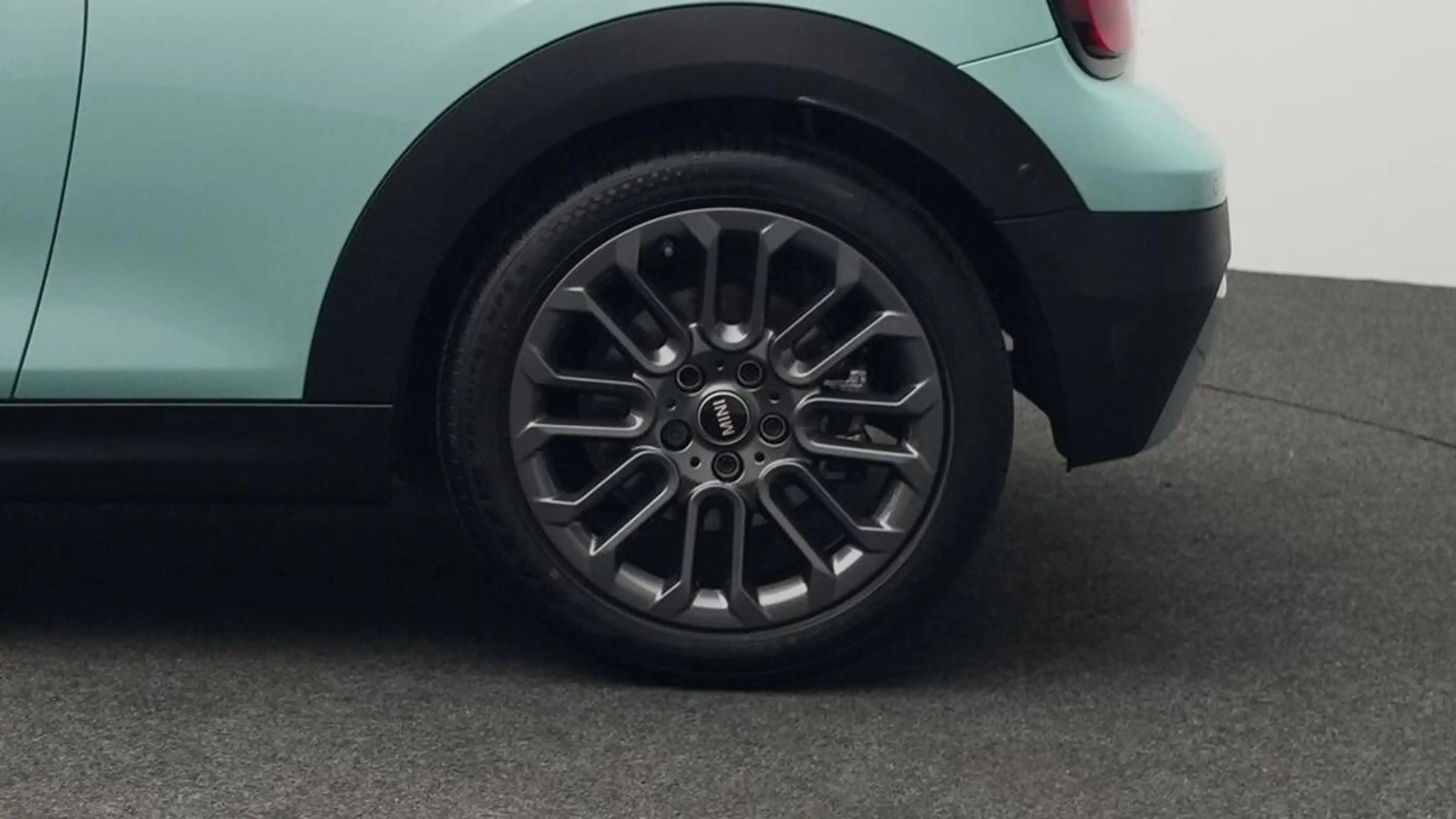 MINI Cooper C Cabrio Favoured Trim — photo 13
