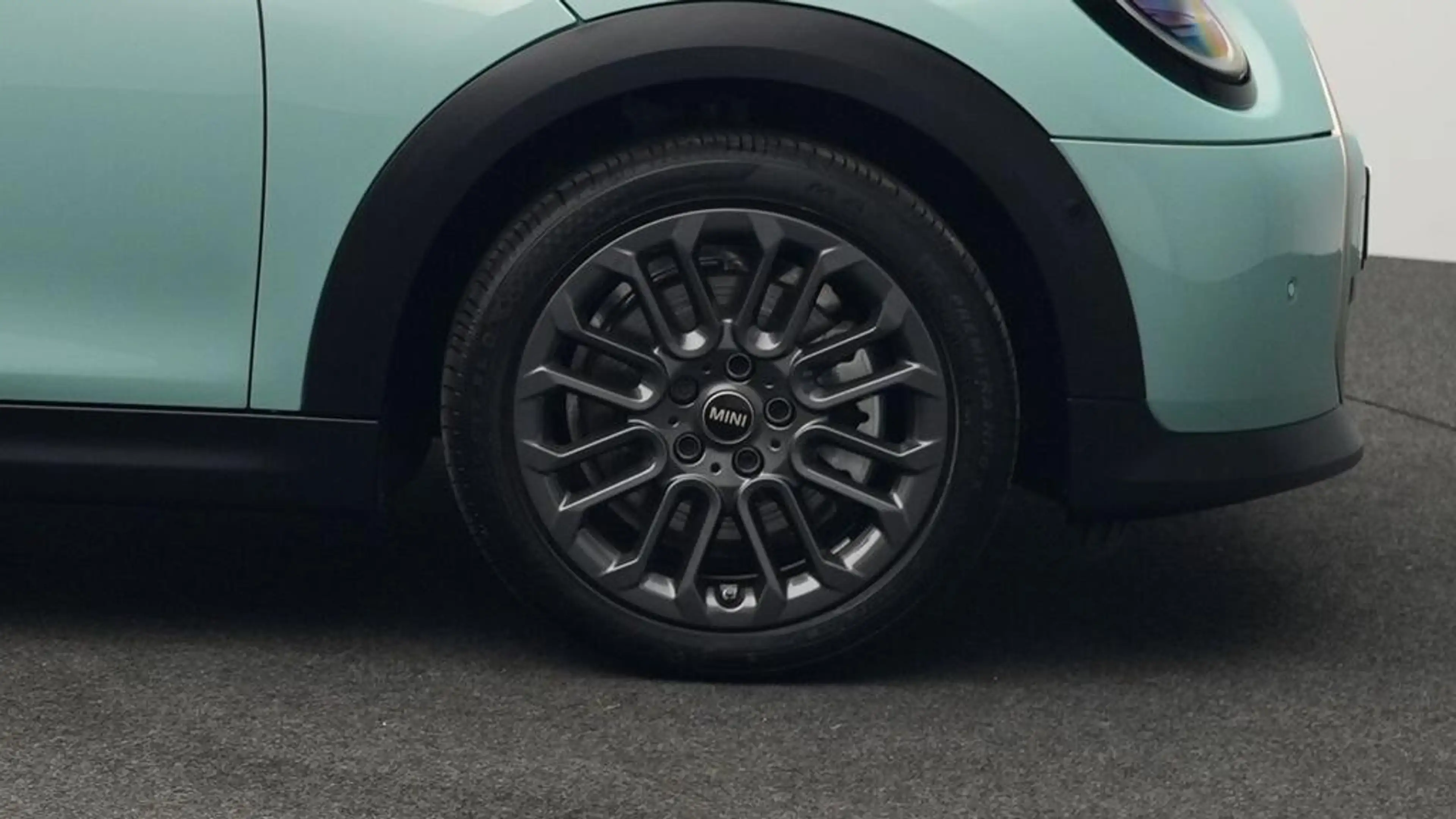 MINI Cooper C Cabrio Favoured Trim — photo 12