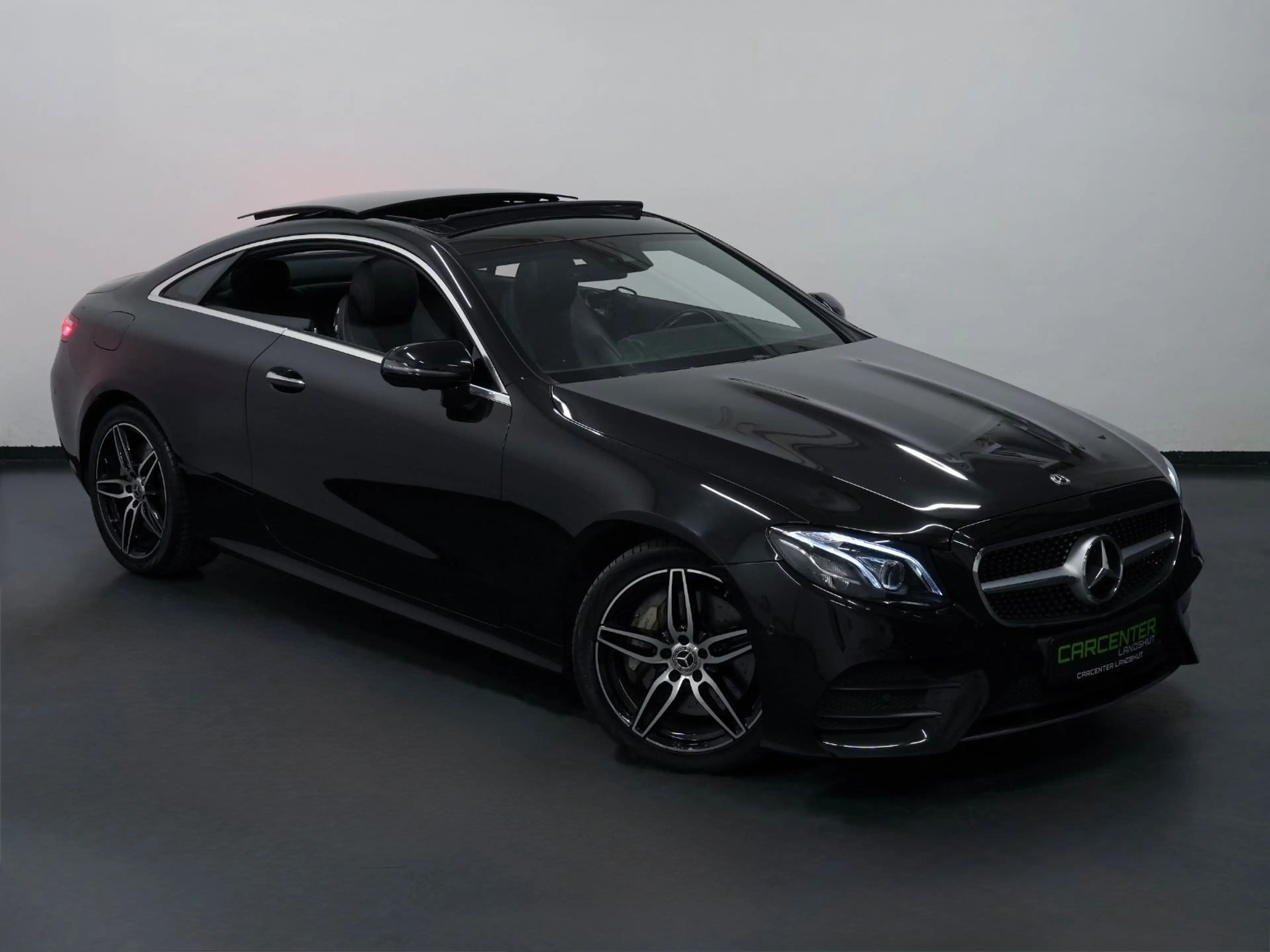 Mercedes-Benz E 400 COUPE AMG-LINE PANO/MEMORY/BURMESTER/NoOPF — photo 9