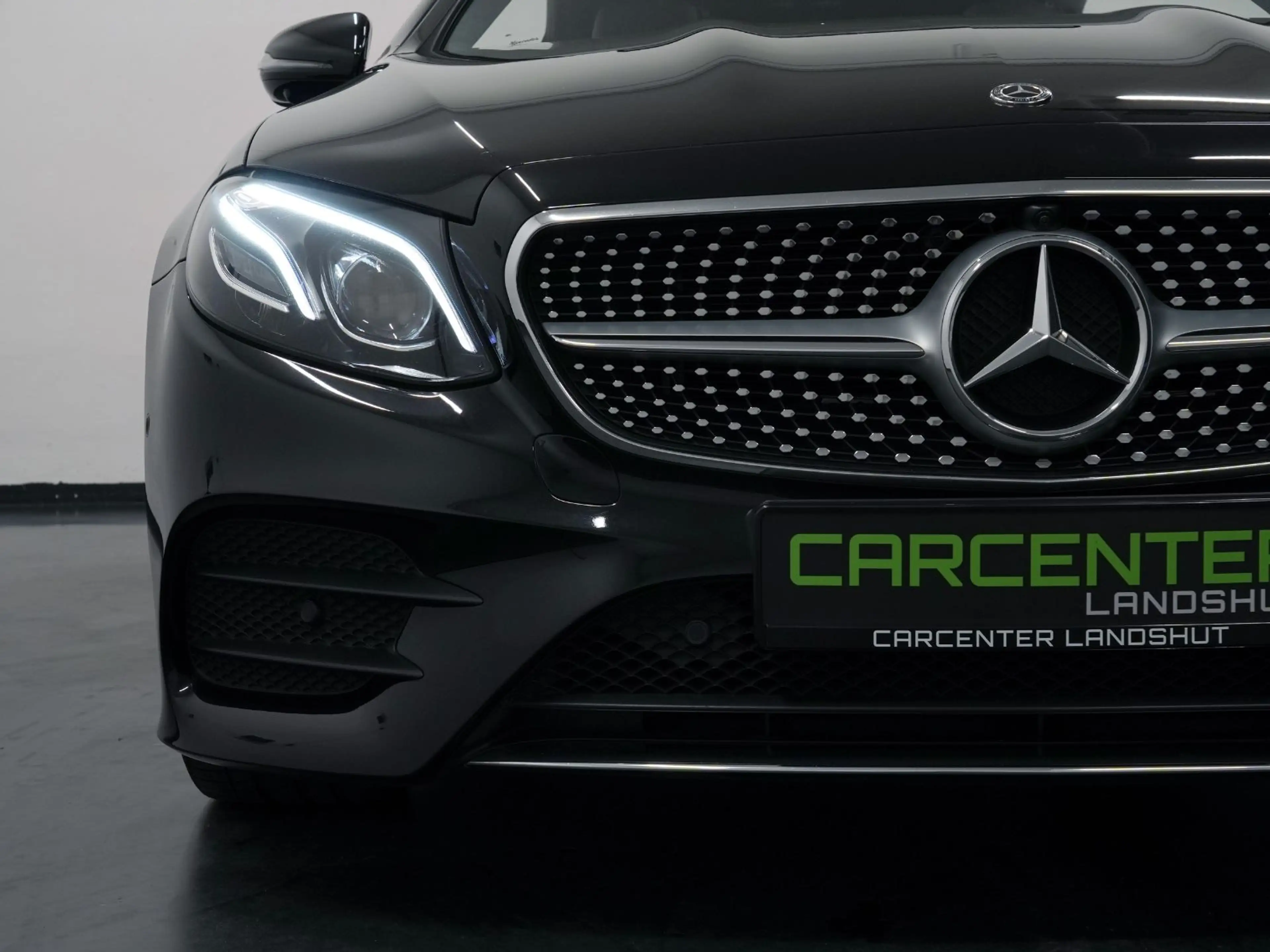 Mercedes-Benz E 400 COUPE AMG-LINE PANO/MEMORY/BURMESTER/NoOPF — photo 7
