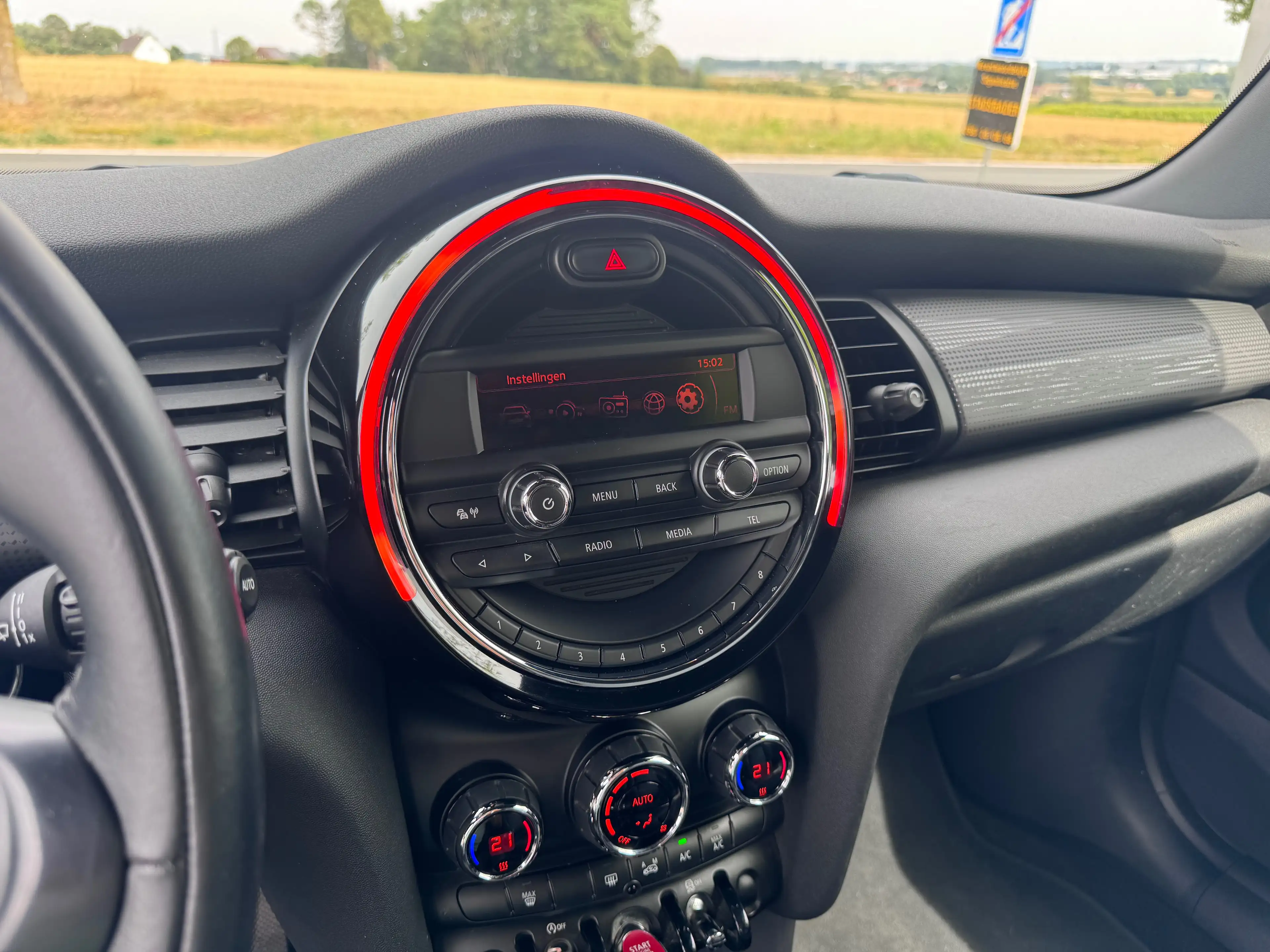MINI One Cabrio Mini Cabriolet 1.2 One — photo 9