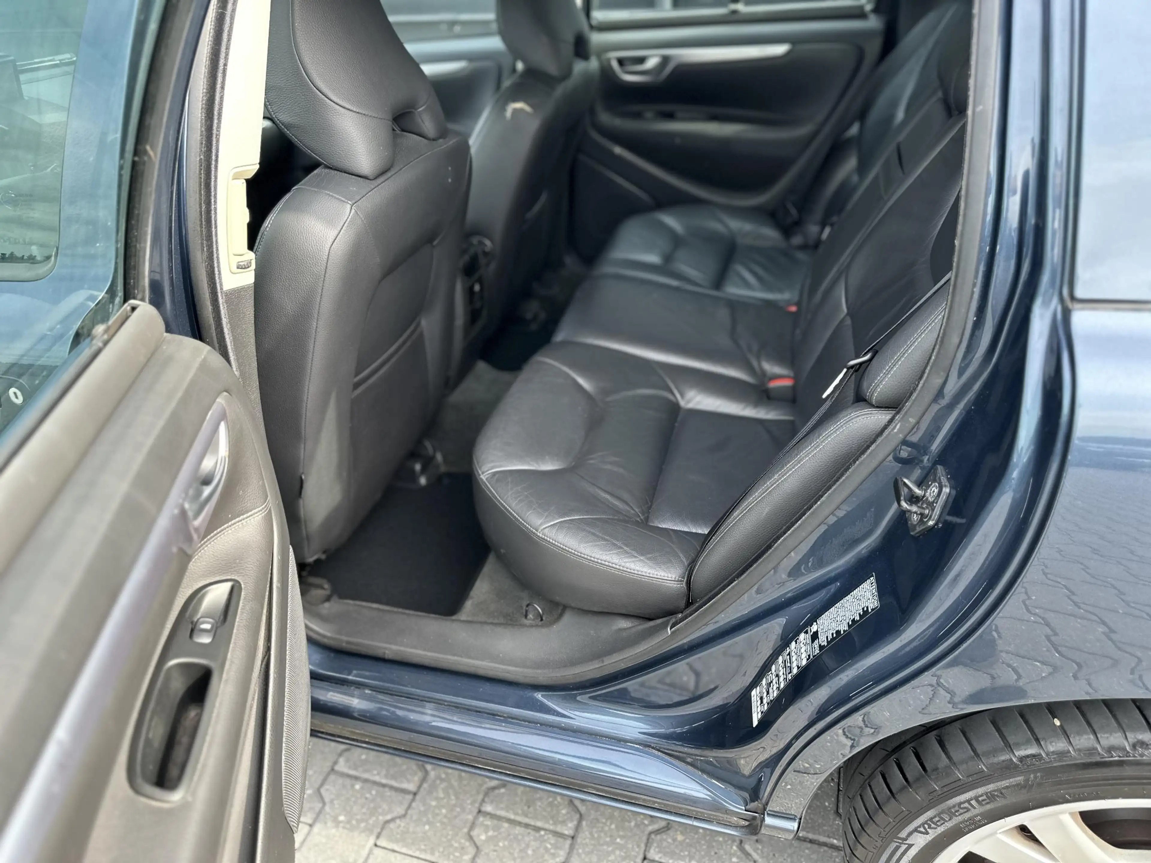 Volvo V70 2.5T Summum NL auto|xenon|leder|memory — photo 11
