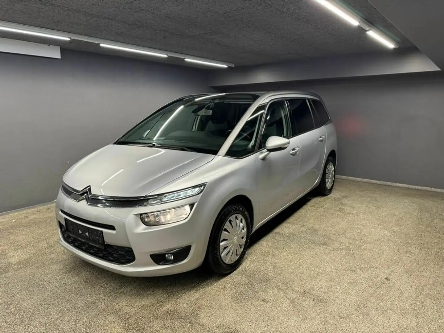 Citroen C4 Picasso Attraction Argent - 1
