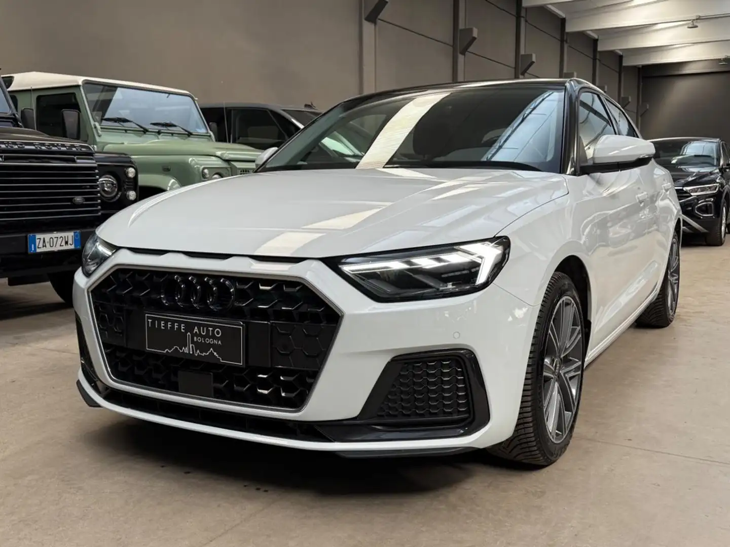 Audi A1 SPB 25 TFSI S tronic Admired Advanced Bianco - 1