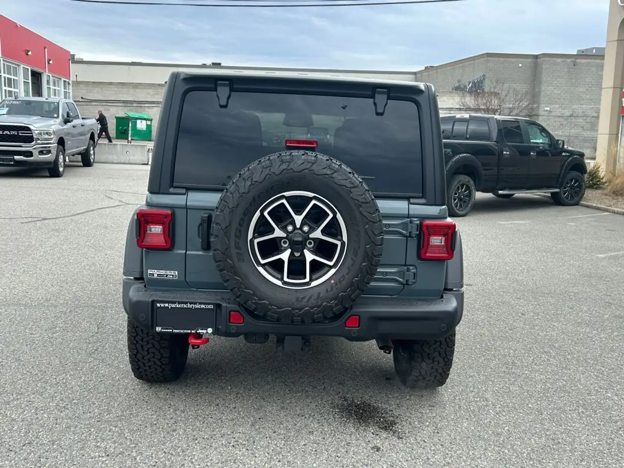 Jeep Wrangler снимка Jeep Wrangler